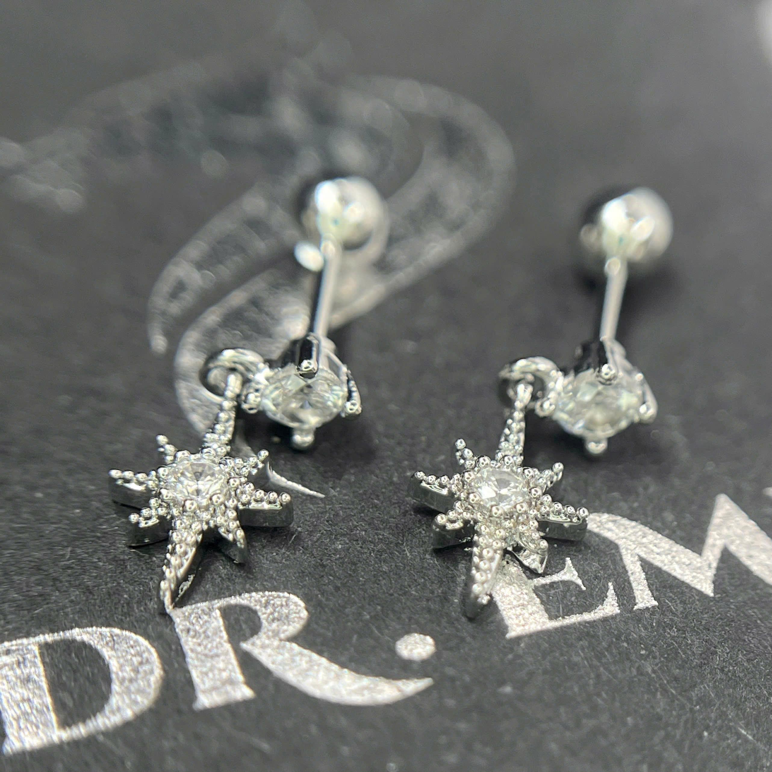 Khuyên kiểu rơi sao 8 cánh bi vặn_thumbnail_2