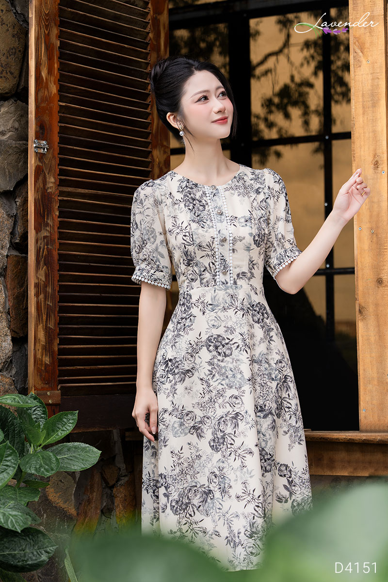 Đầm xòe trắng hoa đen phối ren D4151