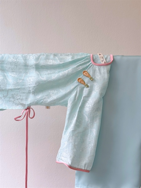 Áo Dài Tiểu Hoa Viên Tay Lửng '25_thumbnail_2