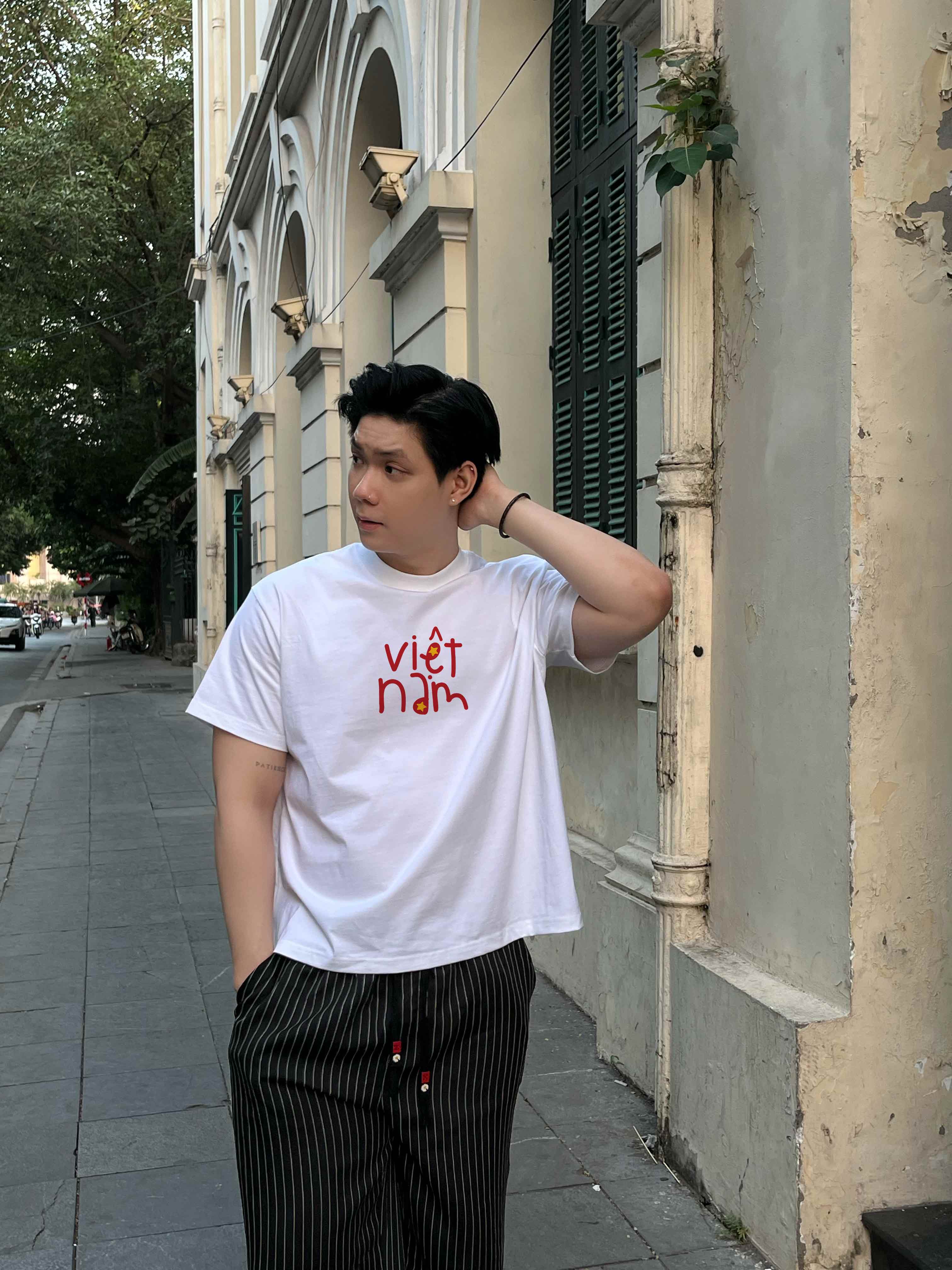 Áo phông local brand Việt Nam tôi yêu form boxy 2147 Miucho Club vải cotton 2c 250gsm cổ tròn in mix_thumbnail_3