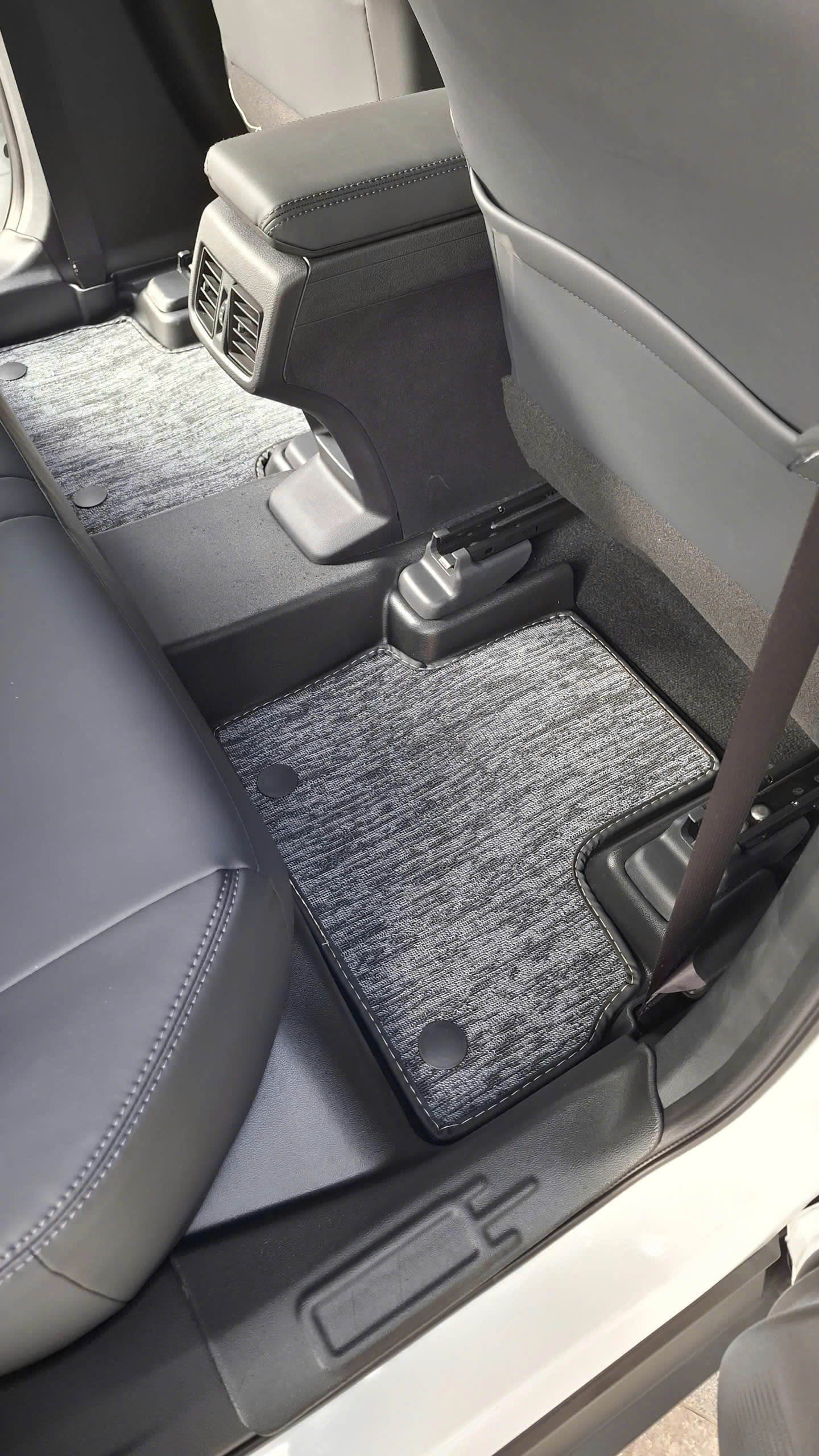 [Aren Car] Thảm Lót Sàn Ô Tô TPE Nhựa Đúc Toyota Yaris_thumbnail_17