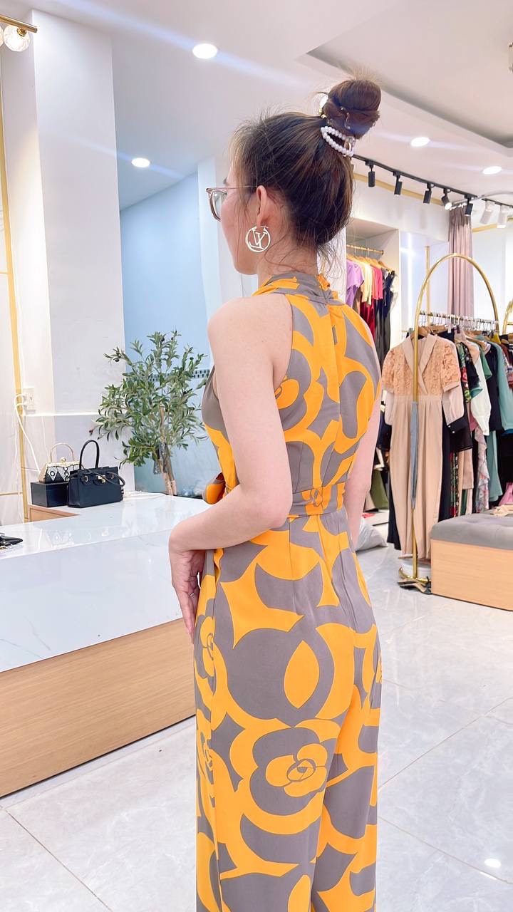 Jumpsuit thiết kế kiểu cổ yếm cột eo cá tính_thumbnail_25