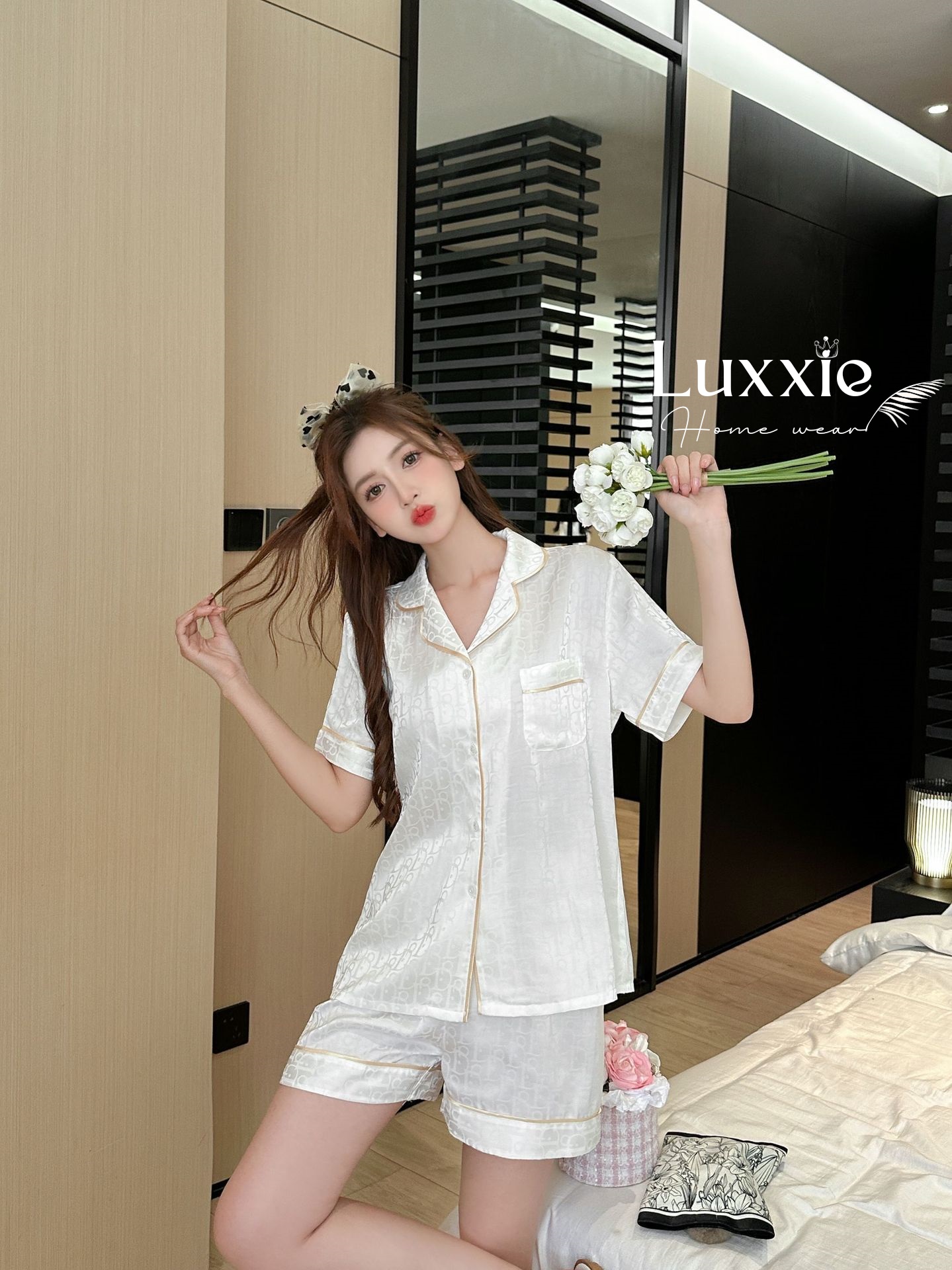 N48C Pyjama in họa tiết DR cộc đùi