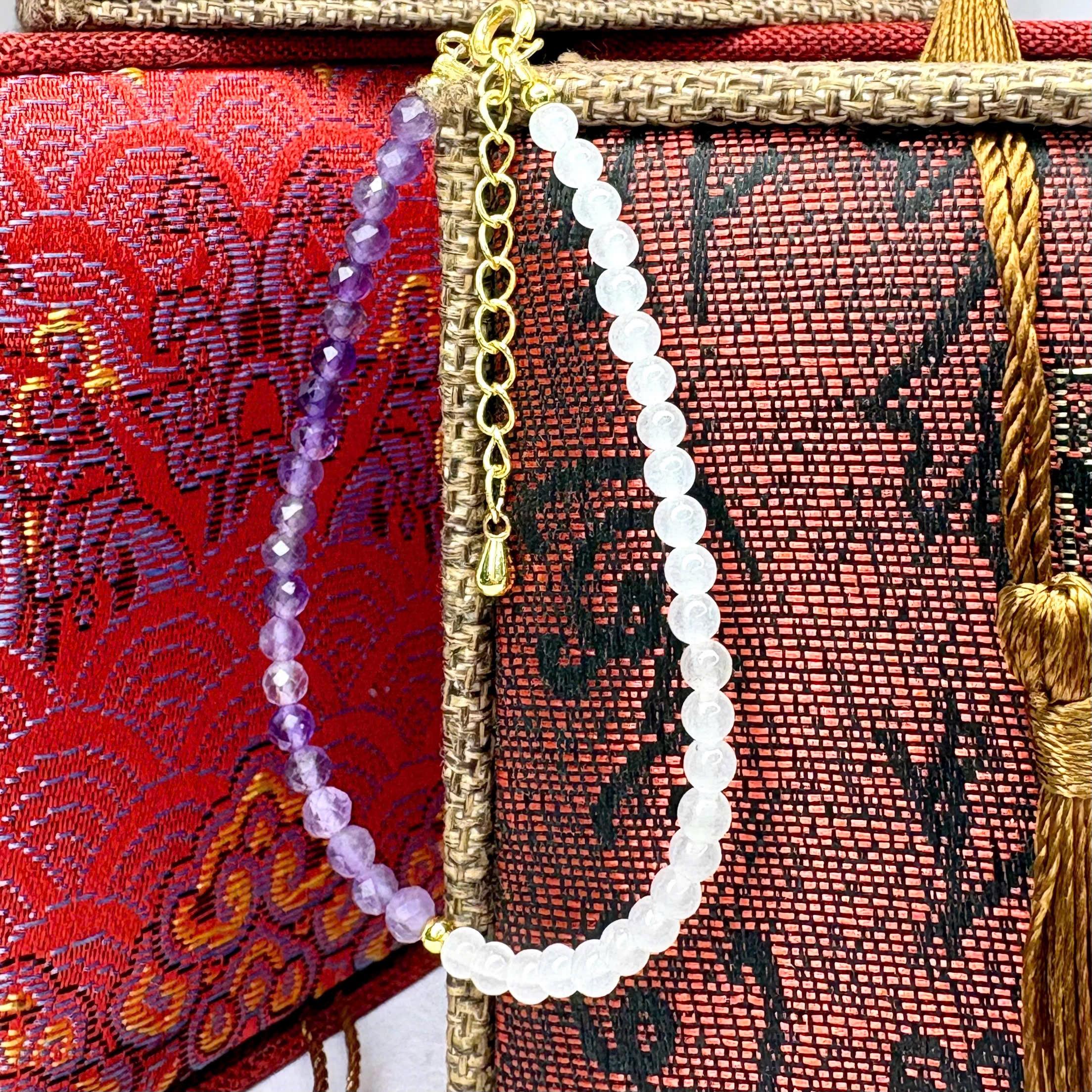 Vòng tay phong thuỷ thạch anh tím trắng_thumbnail_2