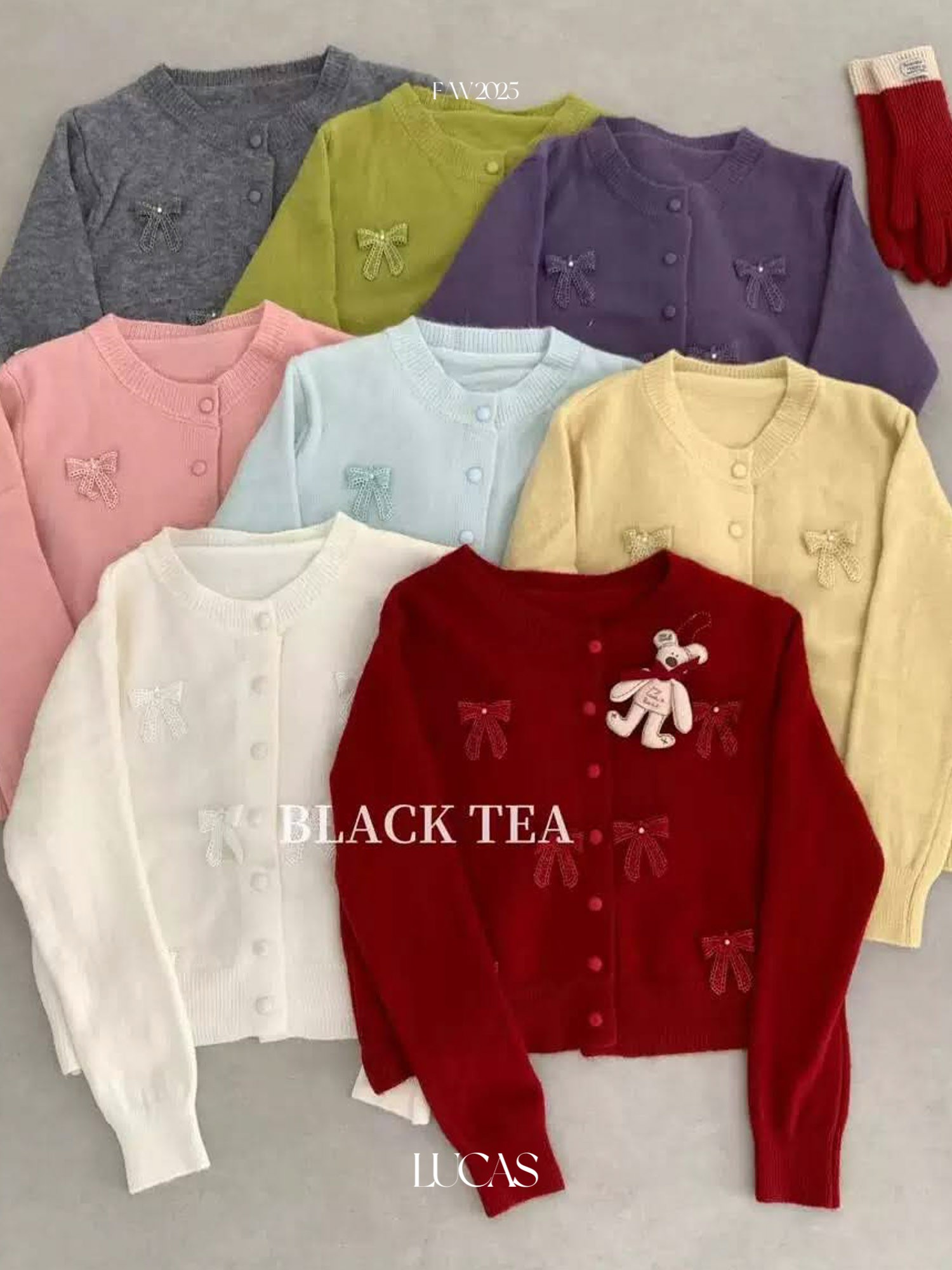 Lucas - Áo len cài cúc cổ tròn đín nơ nổi