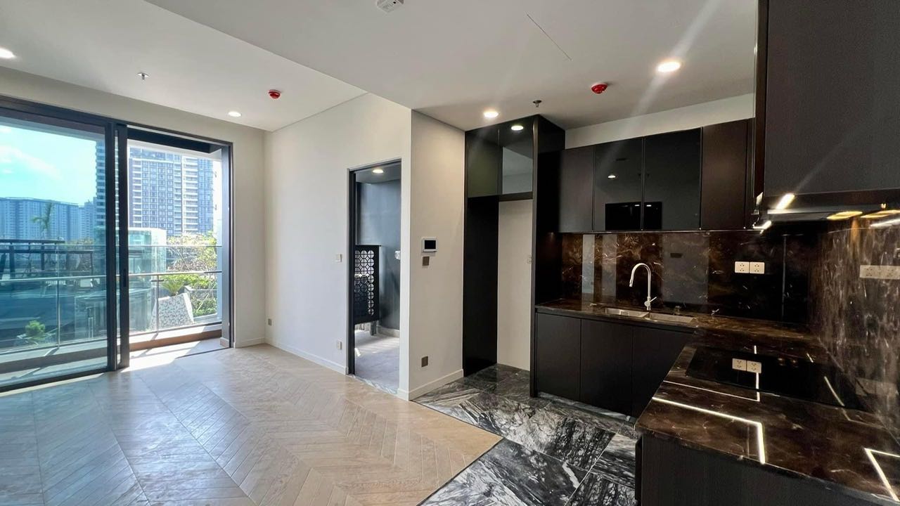 Bán căn hộ 1PN tầng cao, view City (nội thất cơ bản, nhà mới 100%)_thumbnail_1