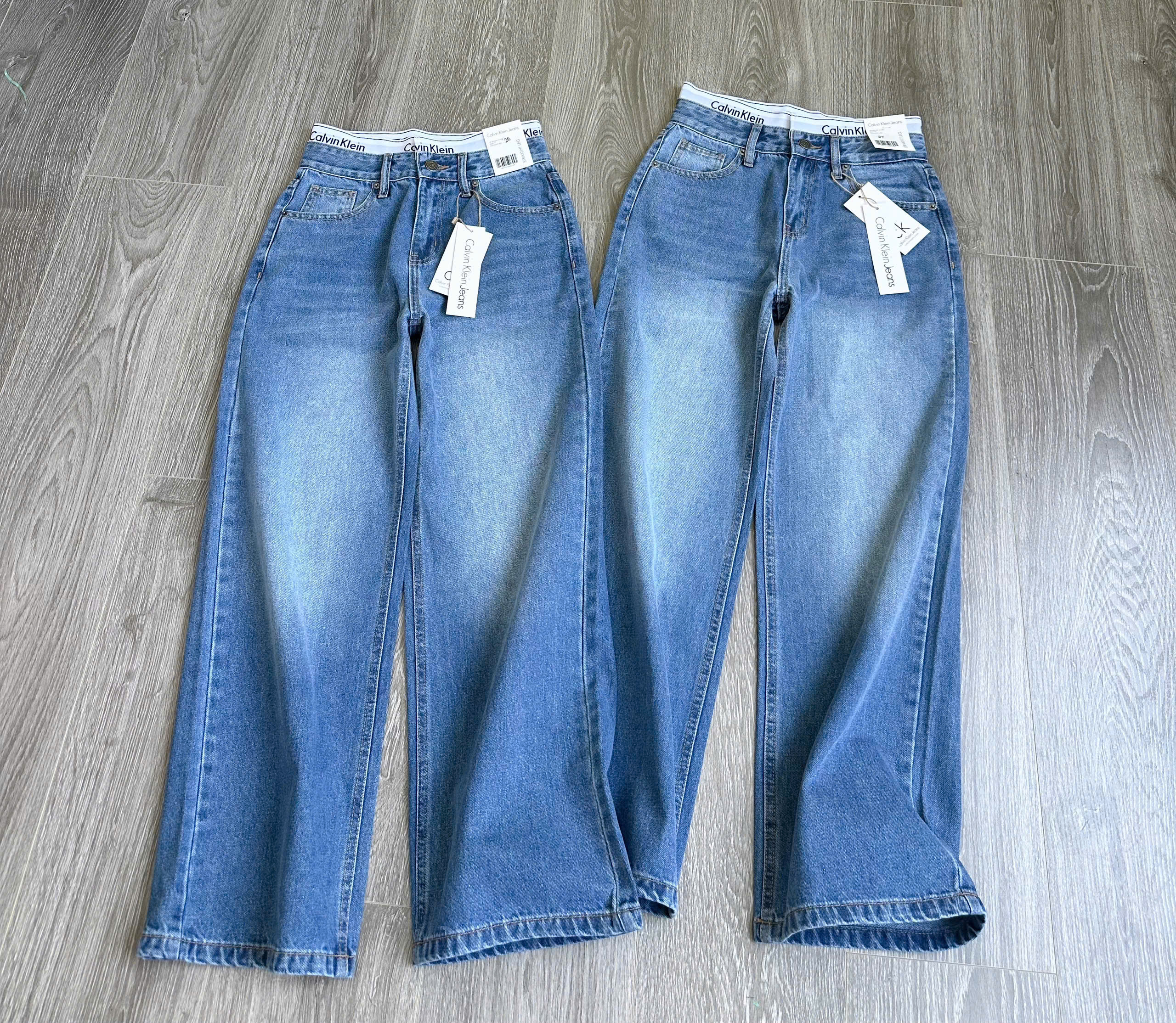 Q324 QUẦN JEAN SUÔNG