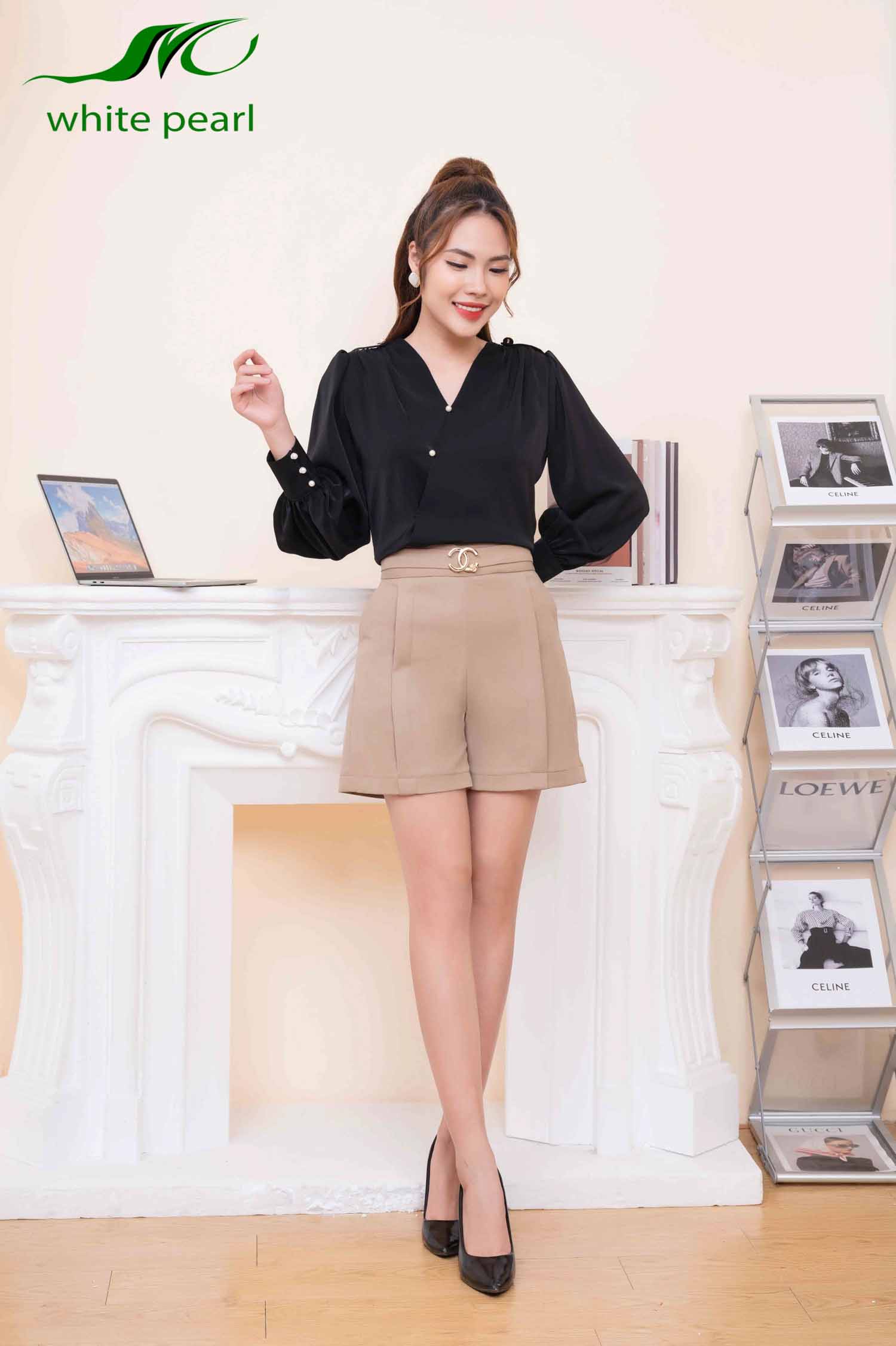 Quần short đai chữ X thời trang công sở White Pearl