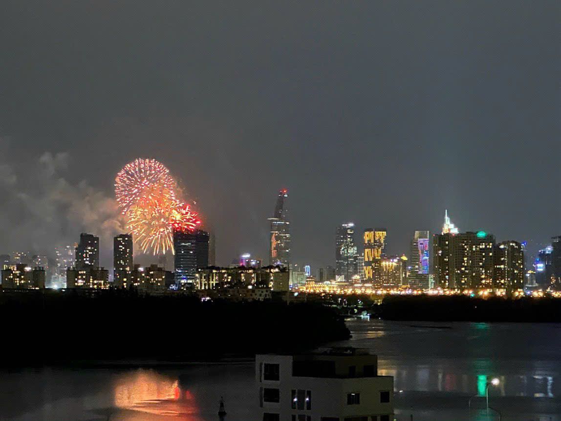 BÁN CĂN 3PN - ONE VERANDAH - VIEW SÔNG SÀI GÒN_thumbnail_4