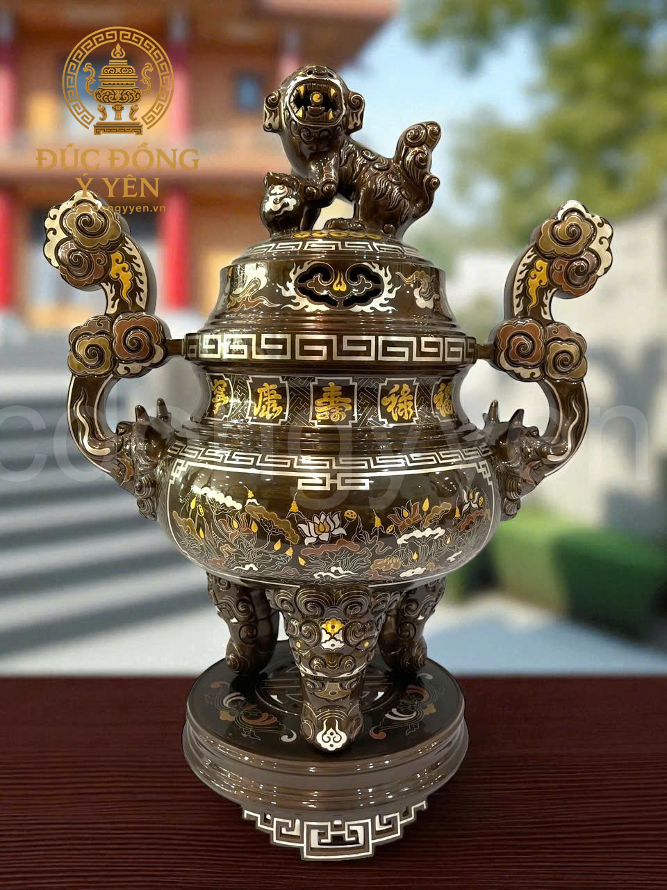 Bộ đỉnh thờ tam sự khảm ngũ sắc khảm hoa văn sen đúc đồng đỏ _thumbnail_1