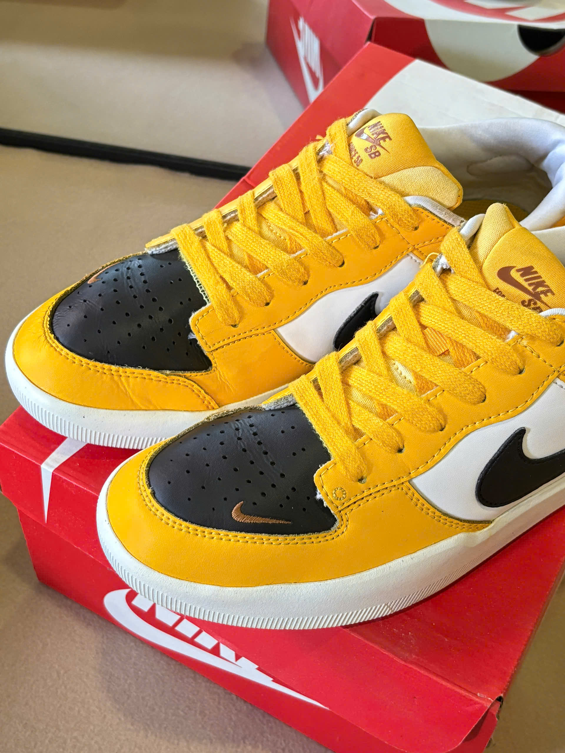 Nike SB Force 58 Premium Shoes University Gold, Black_thumbnail_5