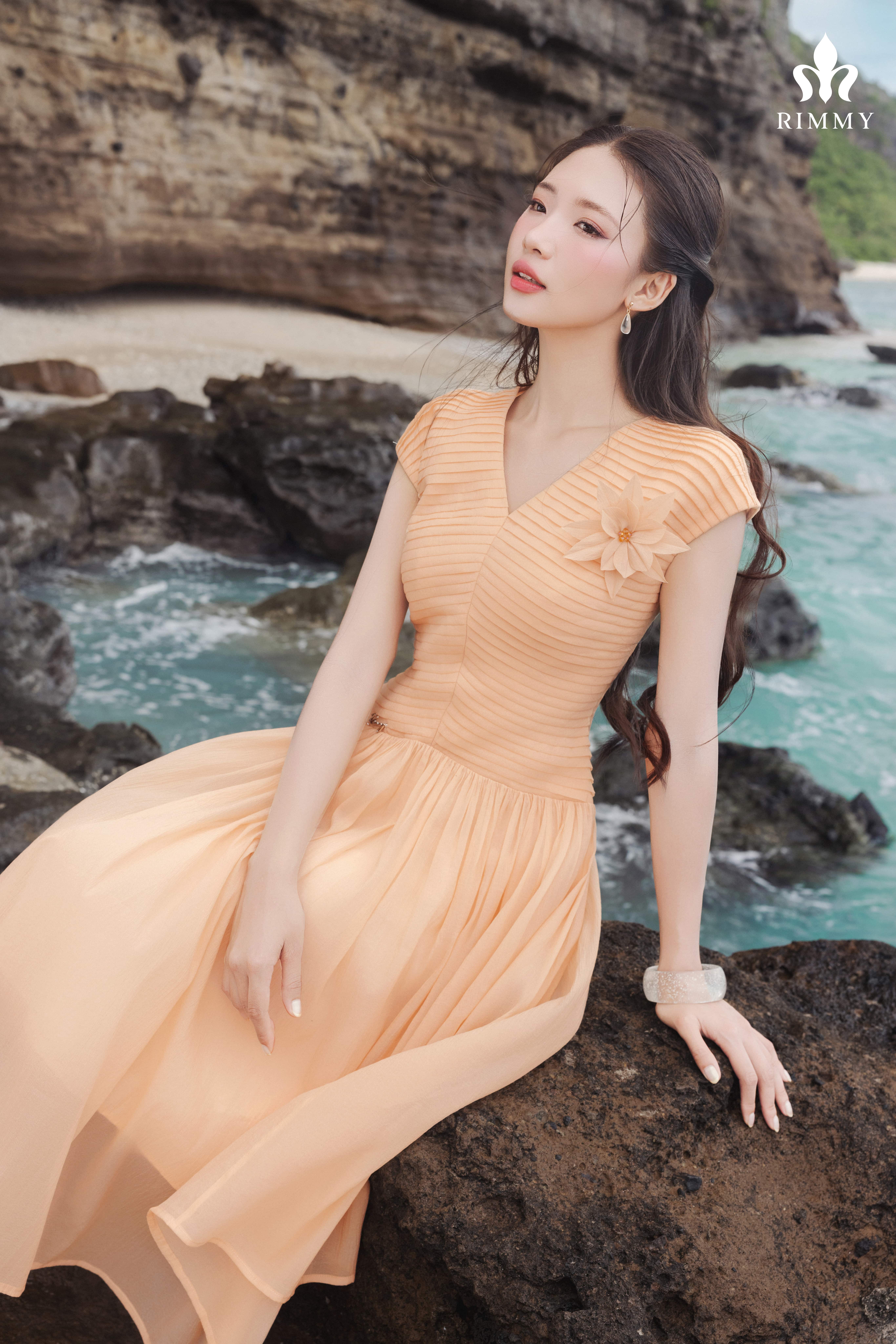 Reny Dress_thumbnail_4