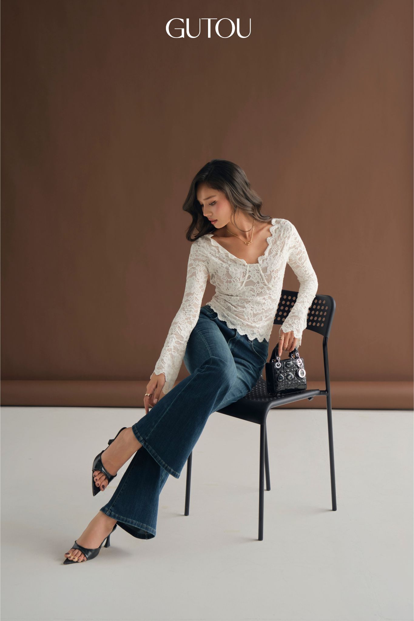 [ GUTOU ] Áo Ren Hoa Tay Dài Julie Lace_thumbnail_3