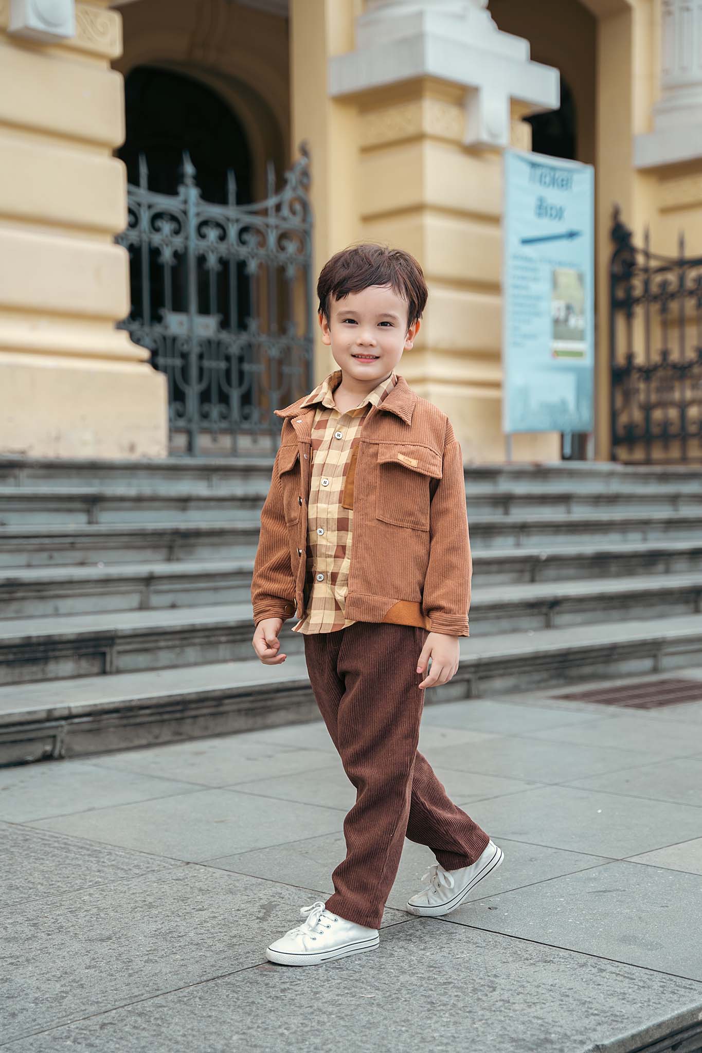 Áo khoác nhung dài tay bo gấu_thumbnail_4