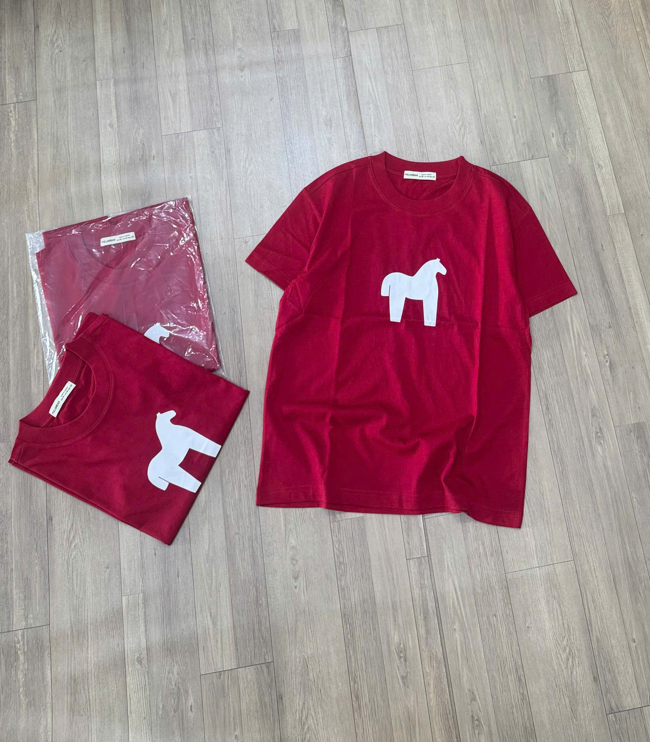 A16 ÁO THUN ĐỎ_thumbnail_1