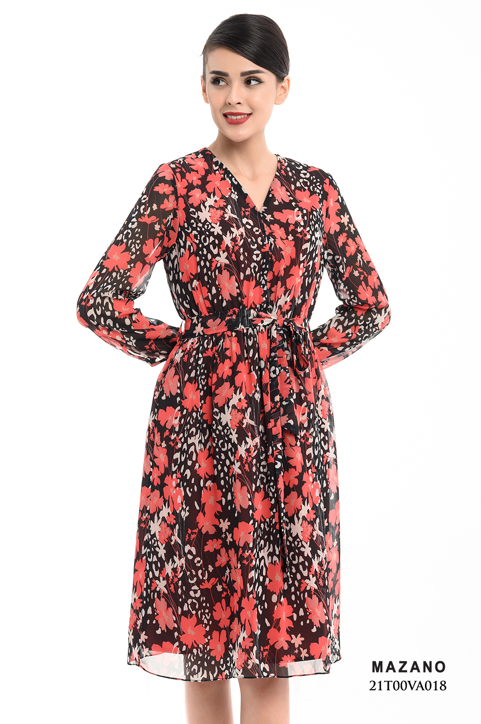 Đầm Họa Tiết Thắt Đai Cổ V