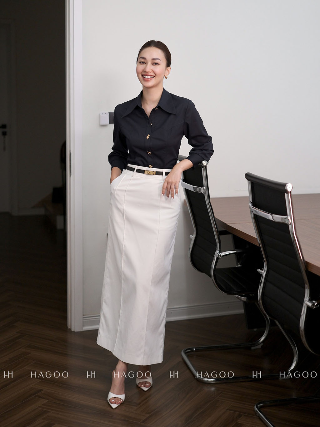 Chân váy kaki gân nổi khóa kéo sau HAGOO_thumbnail_5