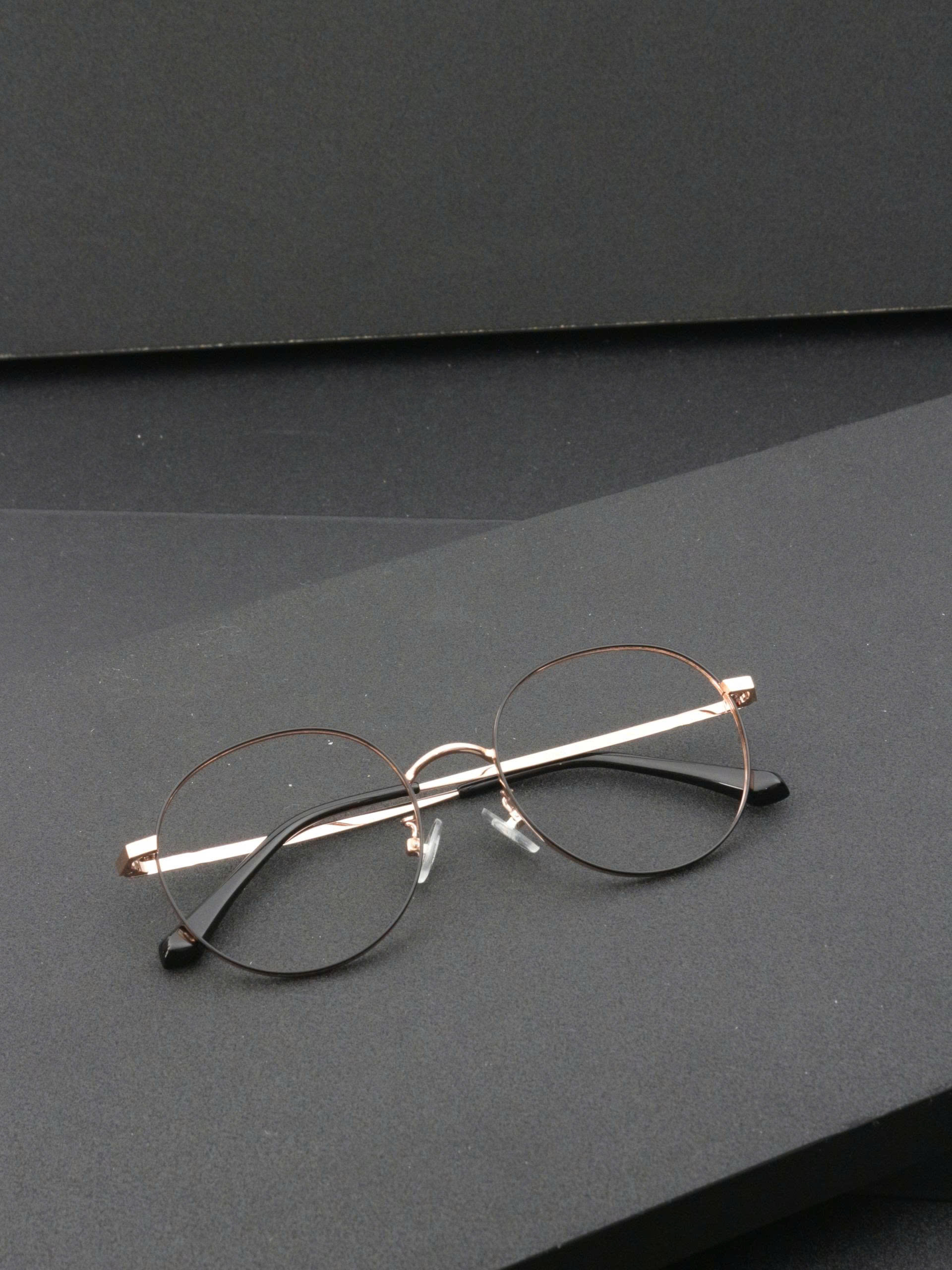 Classic Titanium Eyewear Oval Model_thumbnail_38