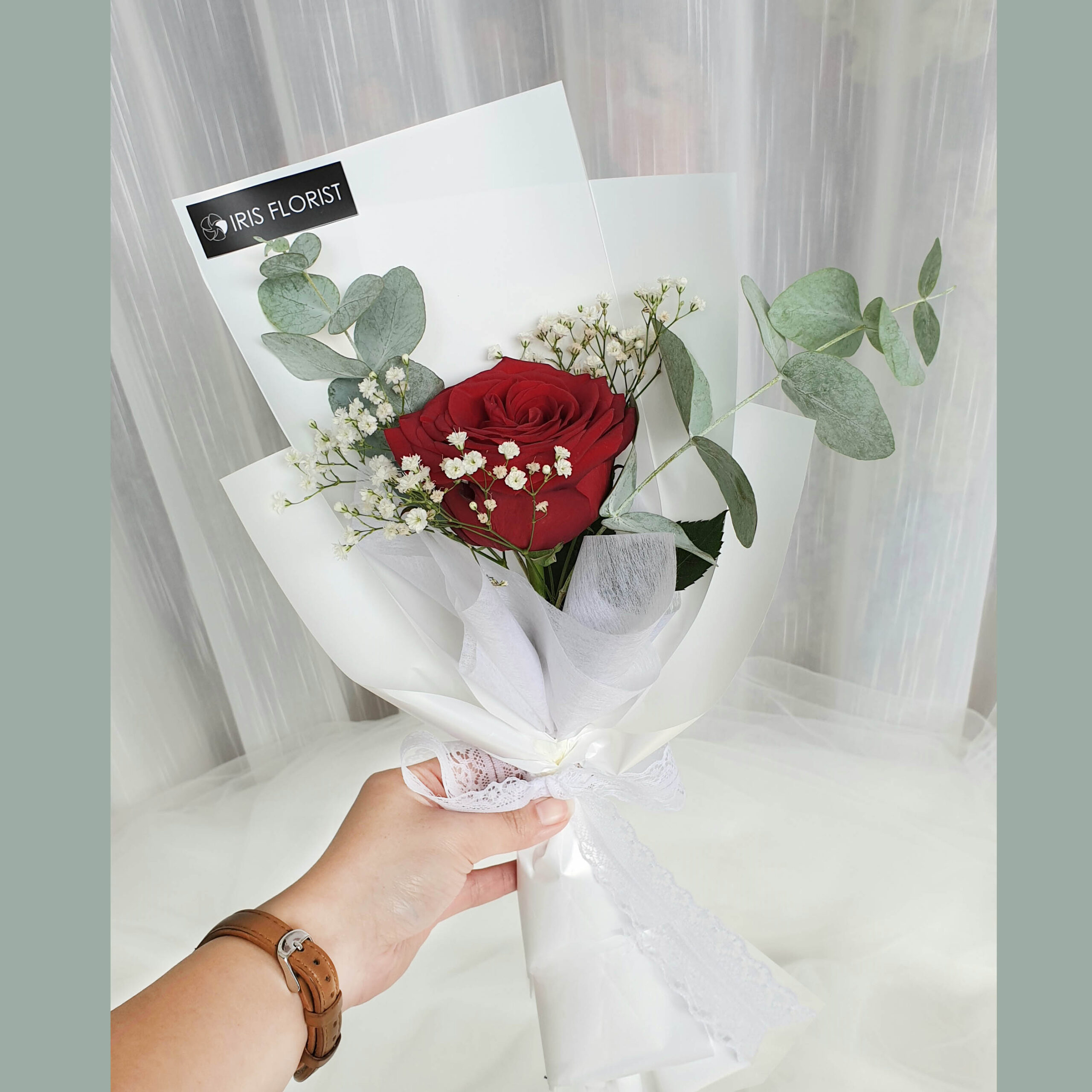 Mini Red Naomi Bouquet