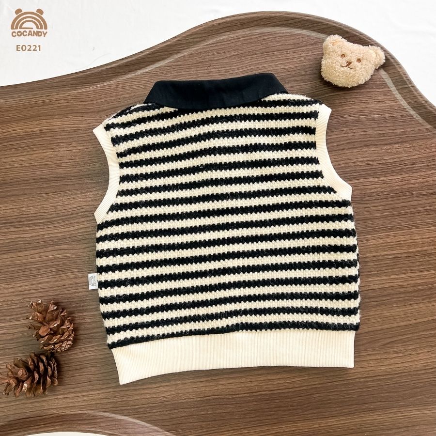 Áo len ghile ĐEN phối BE cổ bẻ túi gấu_thumbnail_3