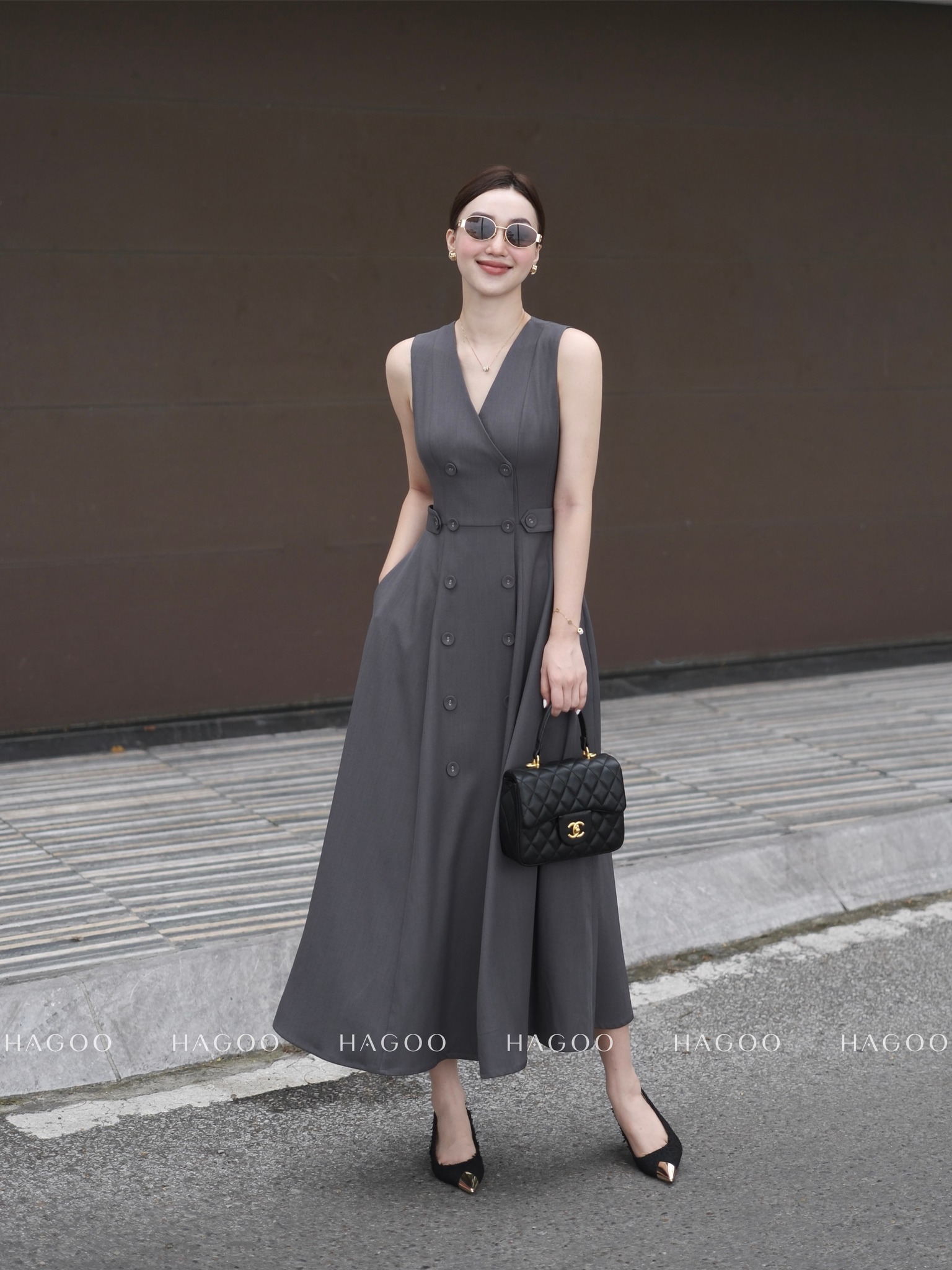 Váy xám nhiều cúc HAGOO_thumbnail_0