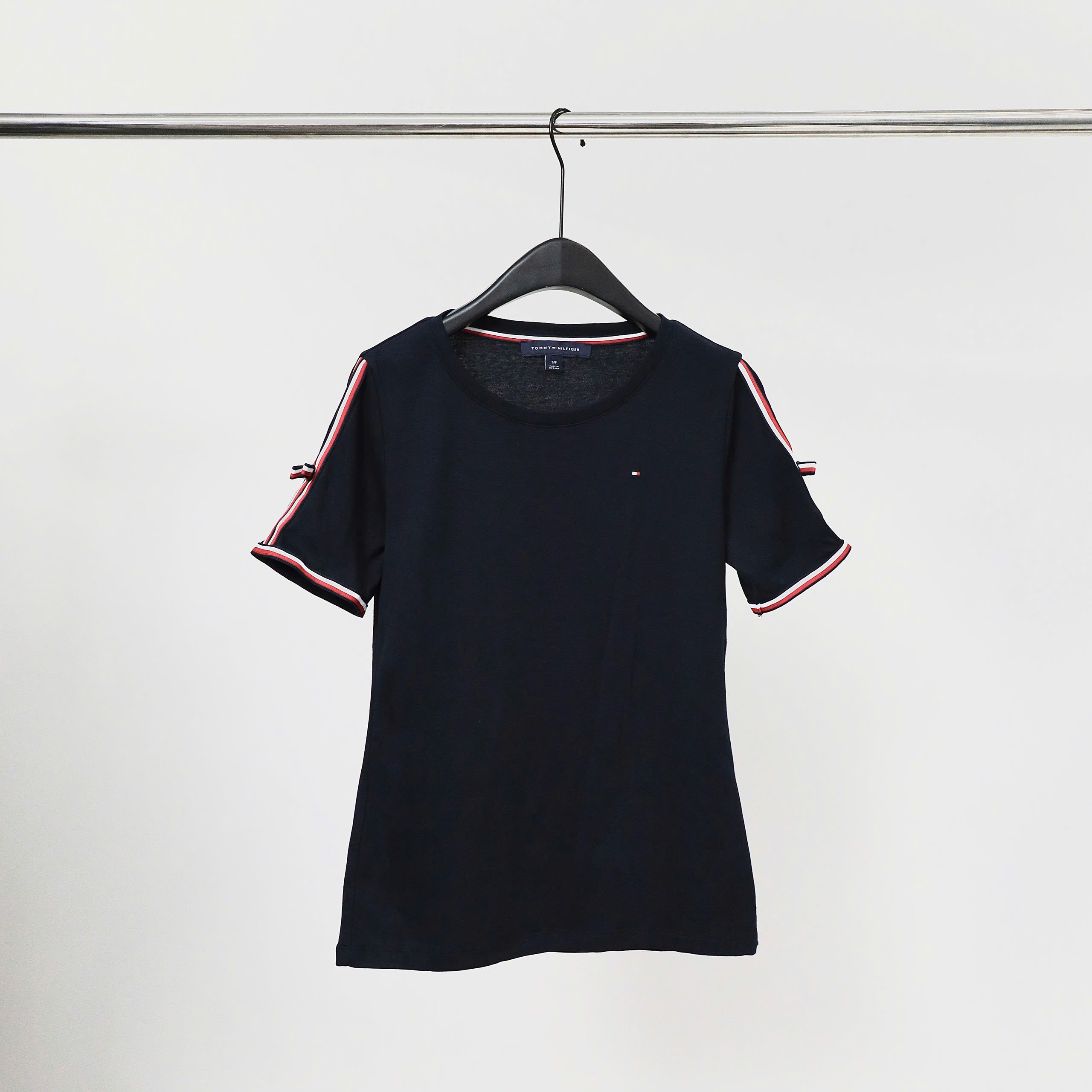 AO THUN TM_thumbnail_11