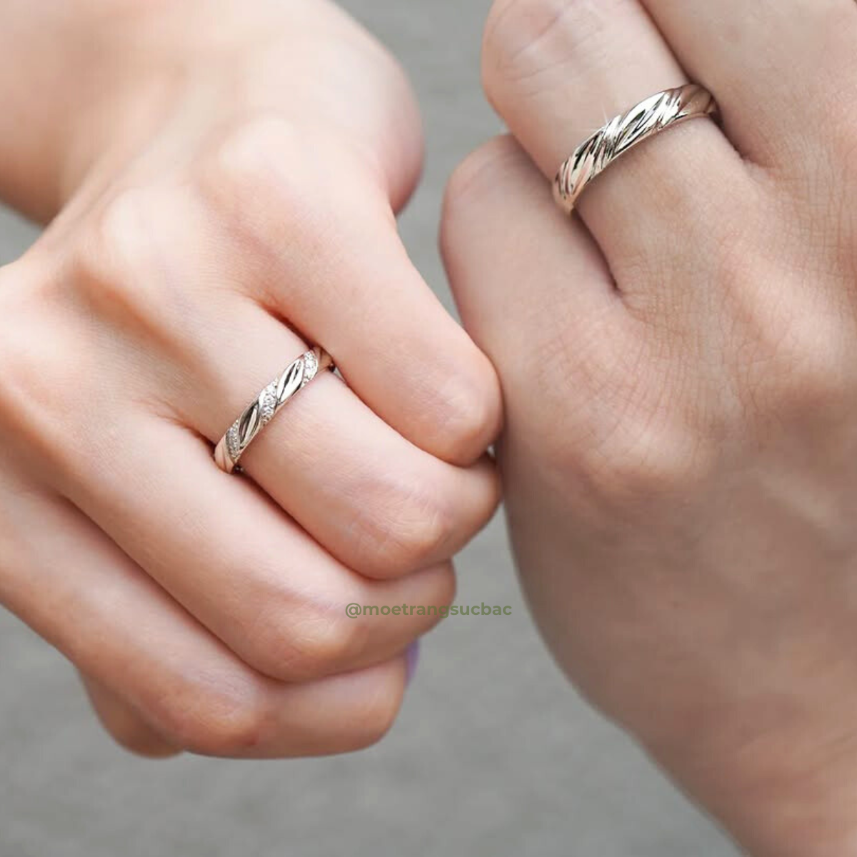 ĐN102 - Nhẫn đôi Twist of Love_thumbnail_3