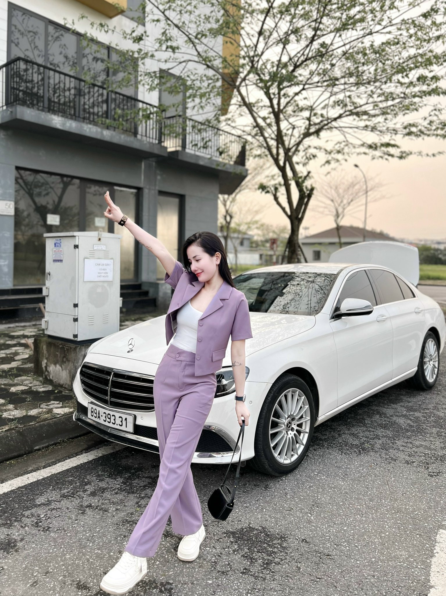 Set Bộ Vest Tay Ngắn Siêu Phẩm Cho Chị Em Công Sở 