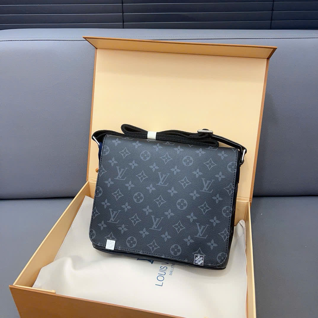 Túi đeo chéo nam Louis Vuitton District PM Damier Graphite Canvas_thumbnail_5