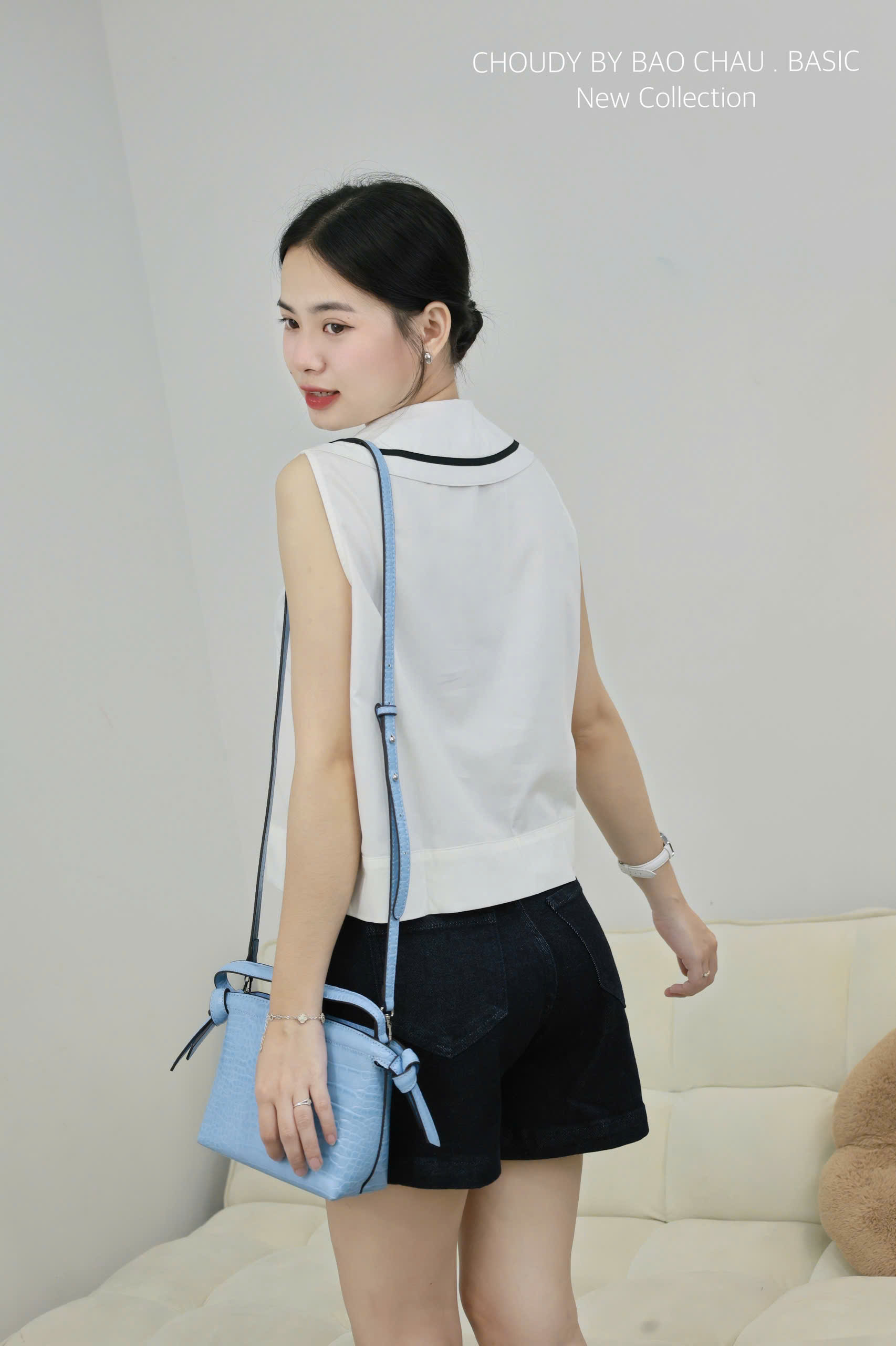 SALE U62 ÁO KIỂU TRẮNG_thumbnail_2