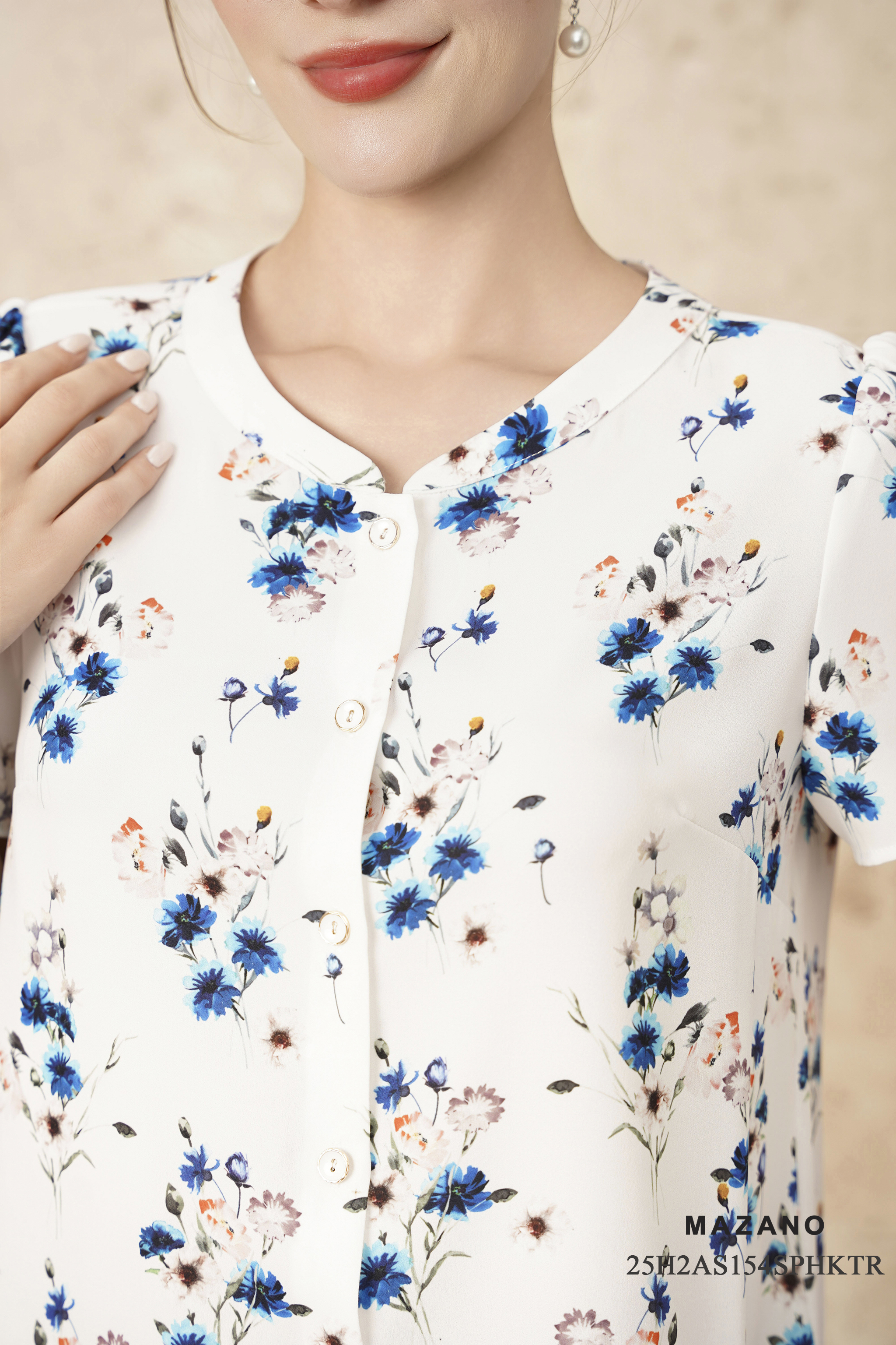 Áo sơ mi suông cài khuy Cổ nằm cách điệu dài áo qua eo_thumbnail_2