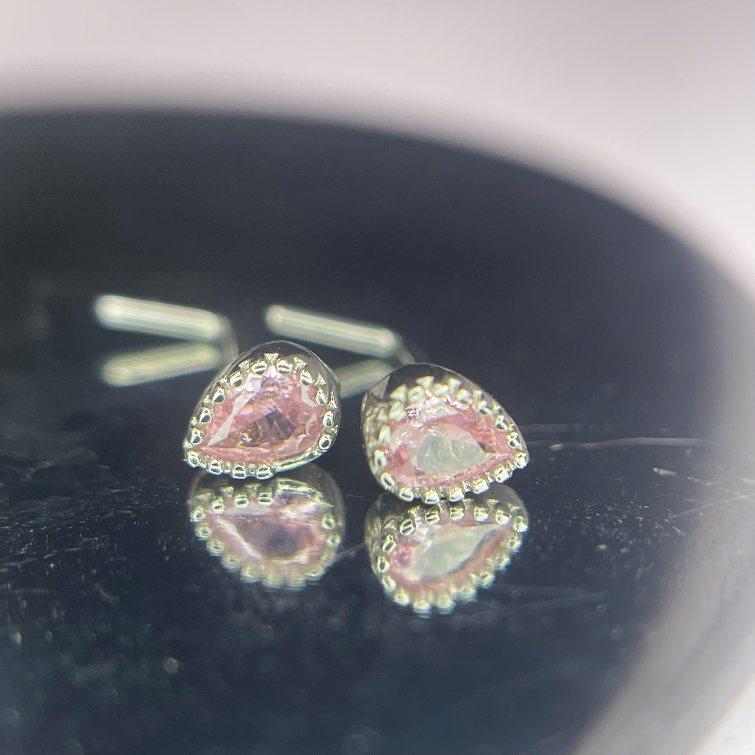 Mũi L giọt nước đá hồng_thumbnail_1