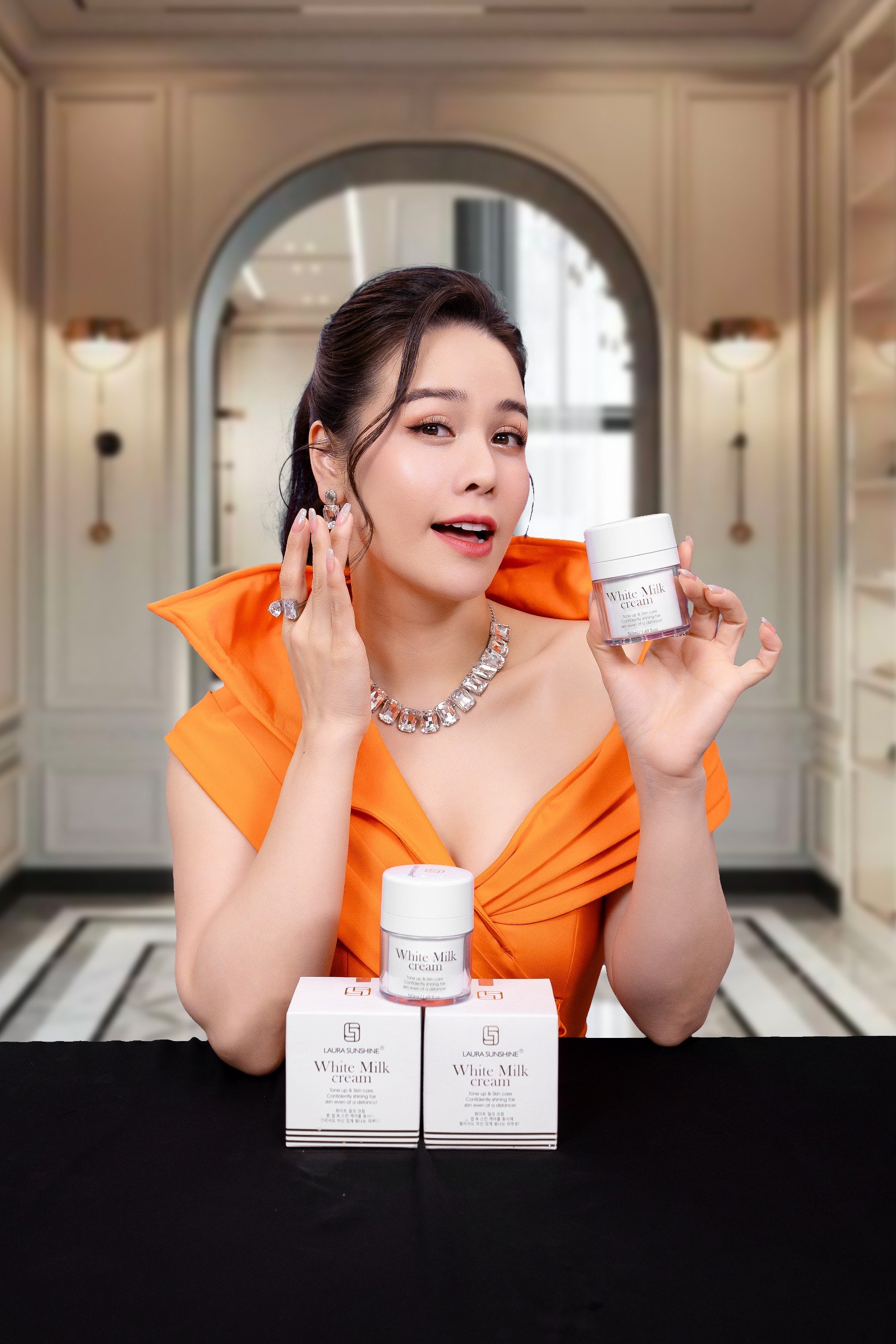 Kem sữa trắng da (dành cho mặt) - White Milk Cream_thumbnail_1