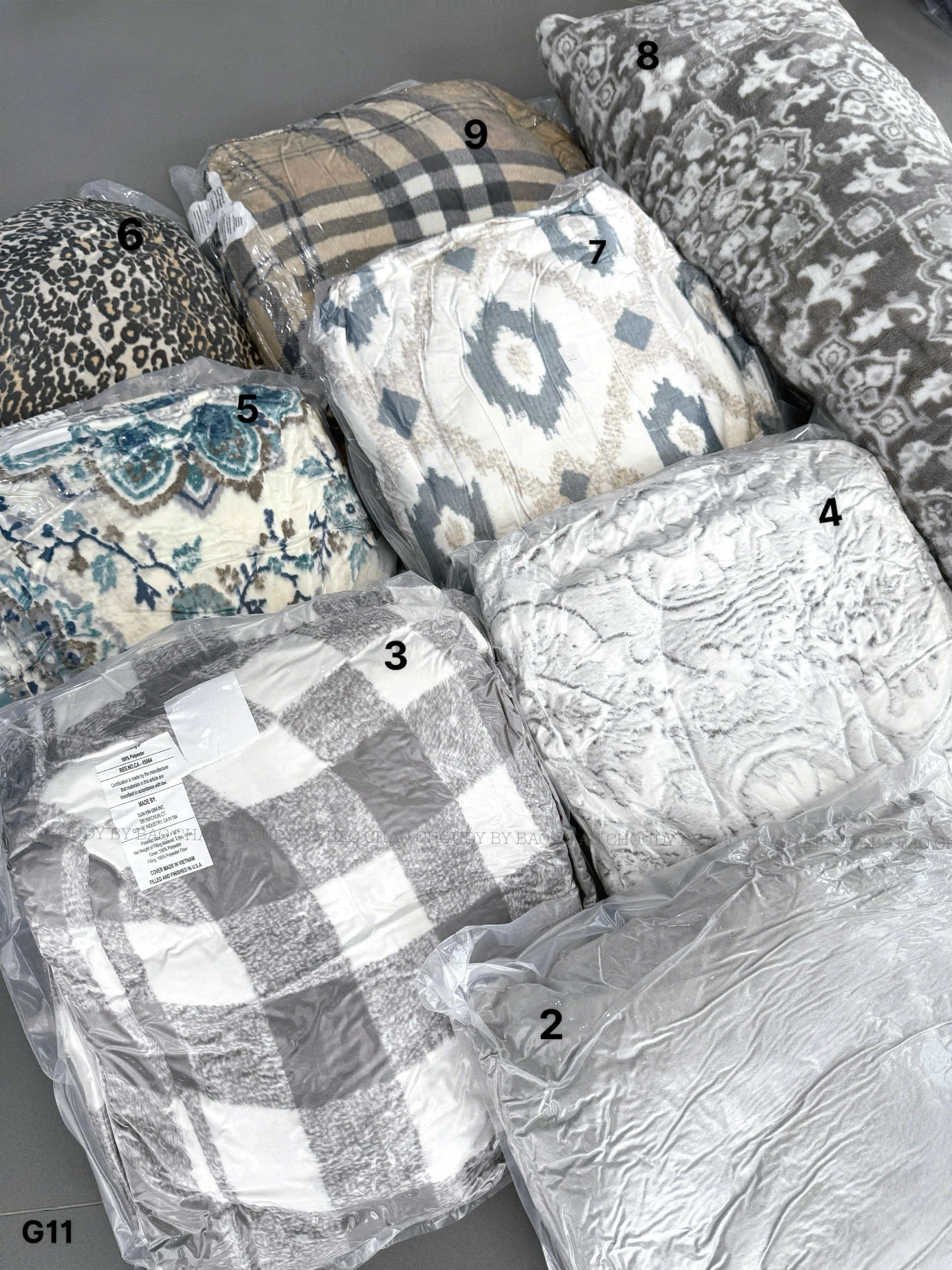 G11 GỐI ÔM 8 MÀU