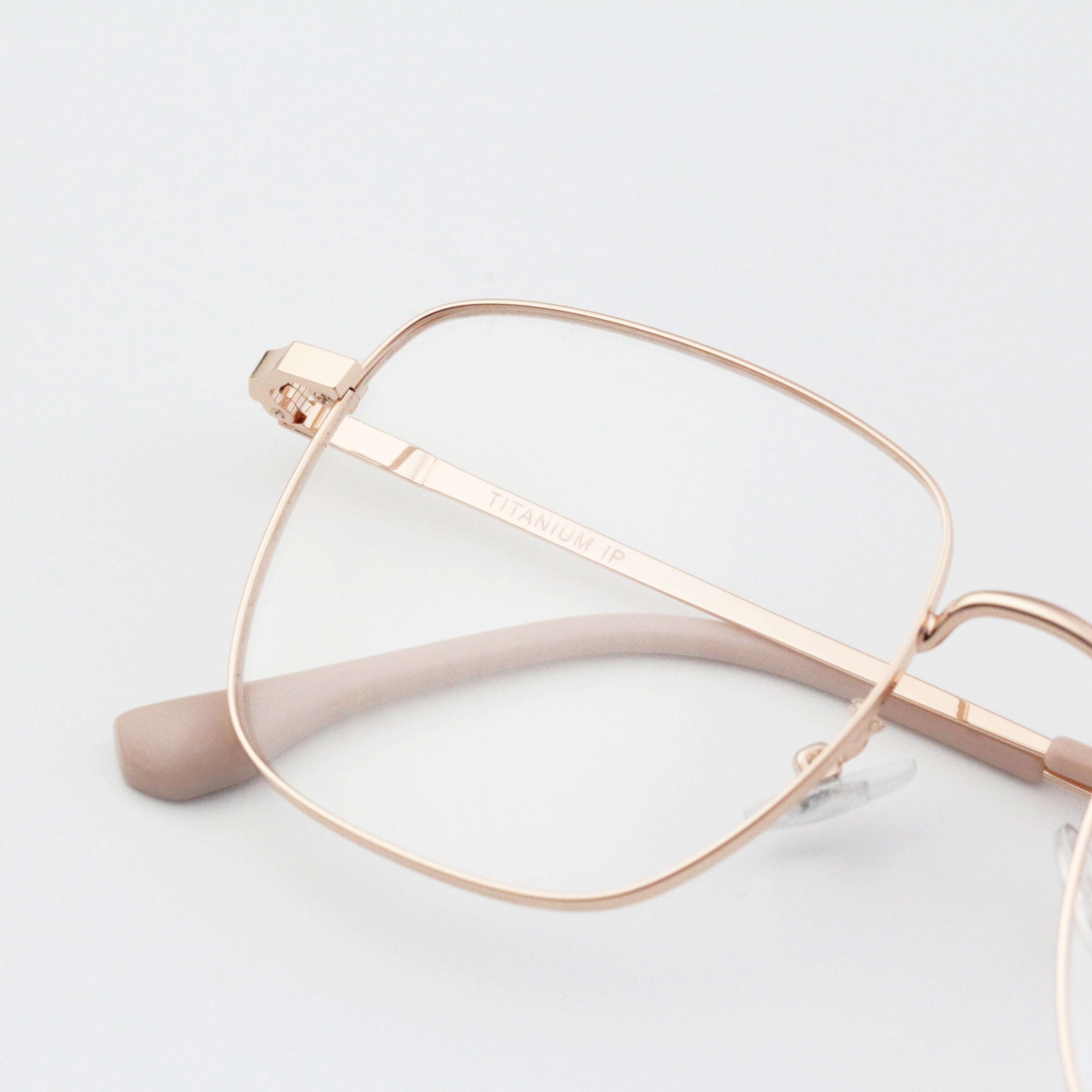 Classic Titanium Eyewear Đa Giác Model TT05_thumbnail_20