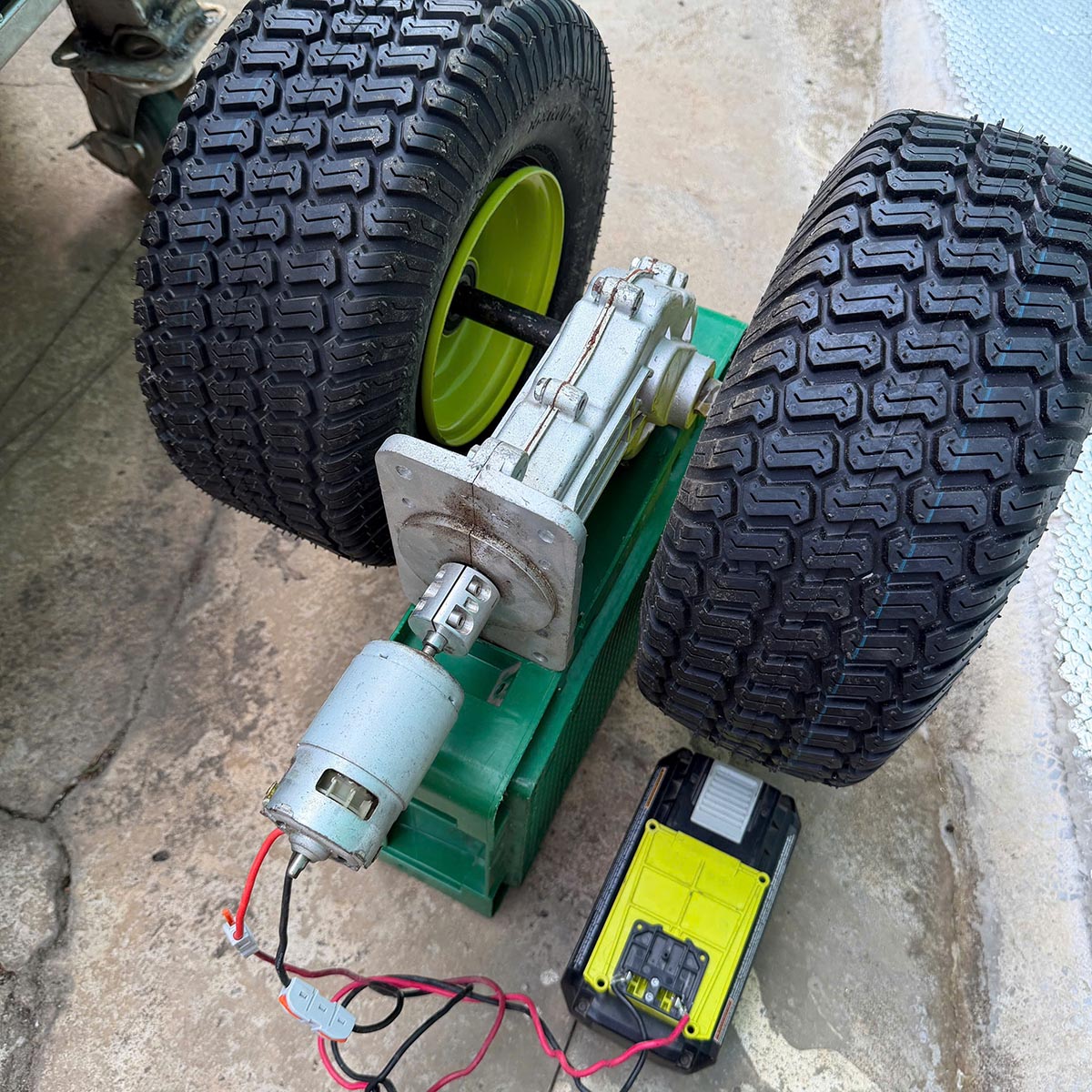 Bộ hộ số giảm tốc đổi góc nhông kim loại máy xới đất nống nghiệp_thumbnail_12