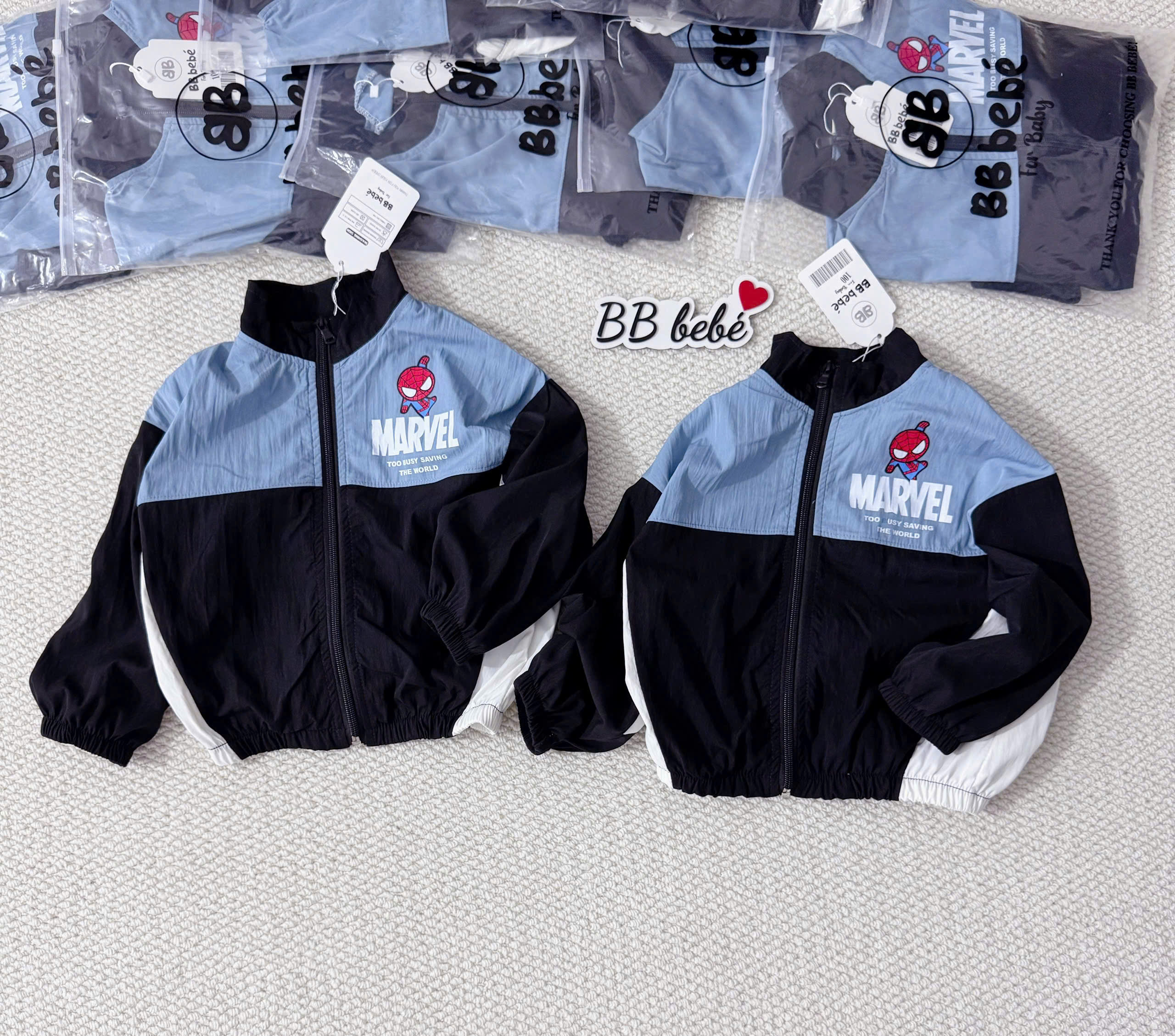 R81 ÁO KHOÁC GIÓ NHỆN ĐỎ MARVEL- A106.231