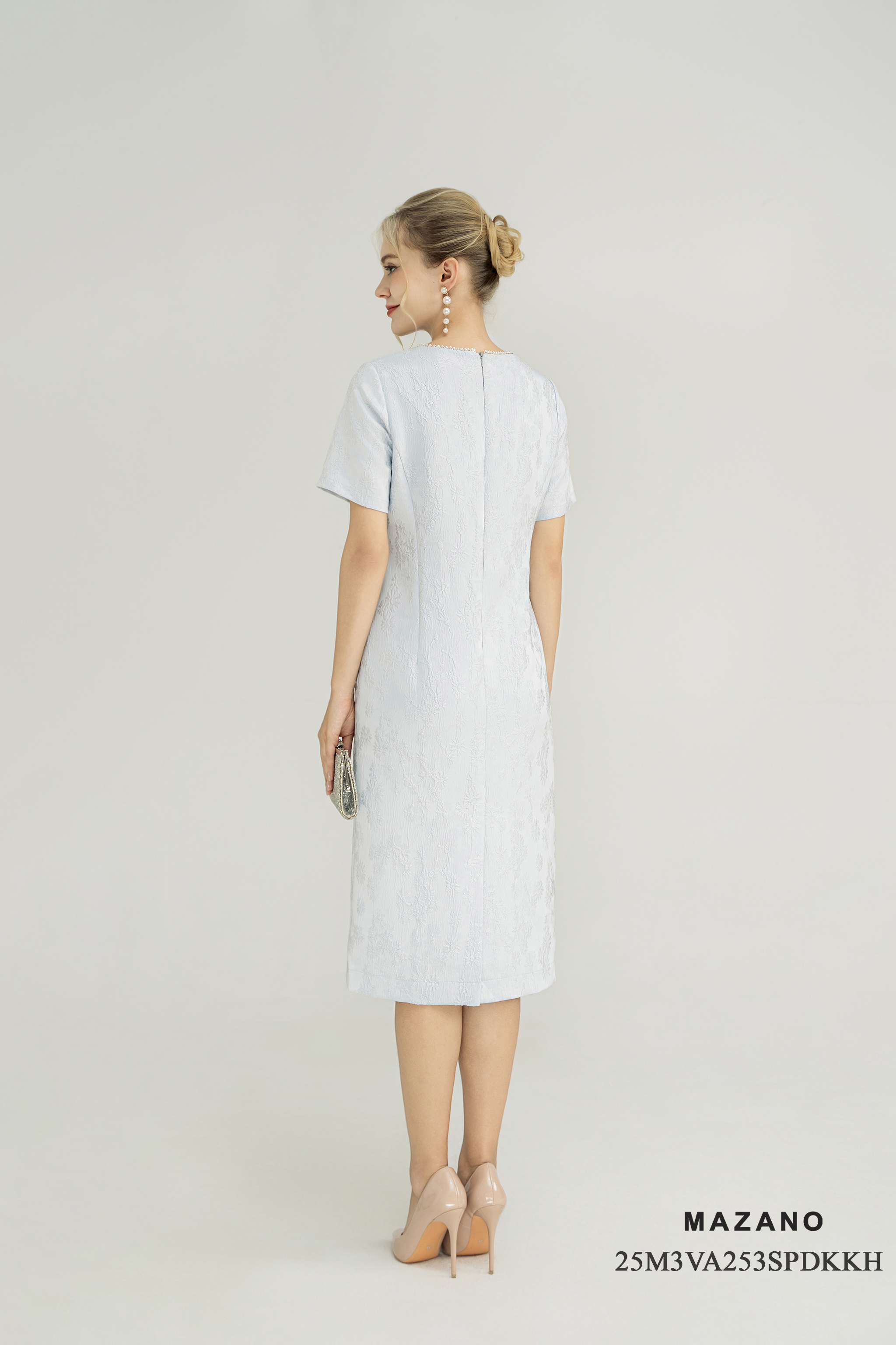 Váy đầm suông Vải tafta gấm Họa tiết hoa chìm 3D Cổ tròn Trang trí đính ngọc trai Tay ngắn Dài đến bắp chân_thumbnail_4