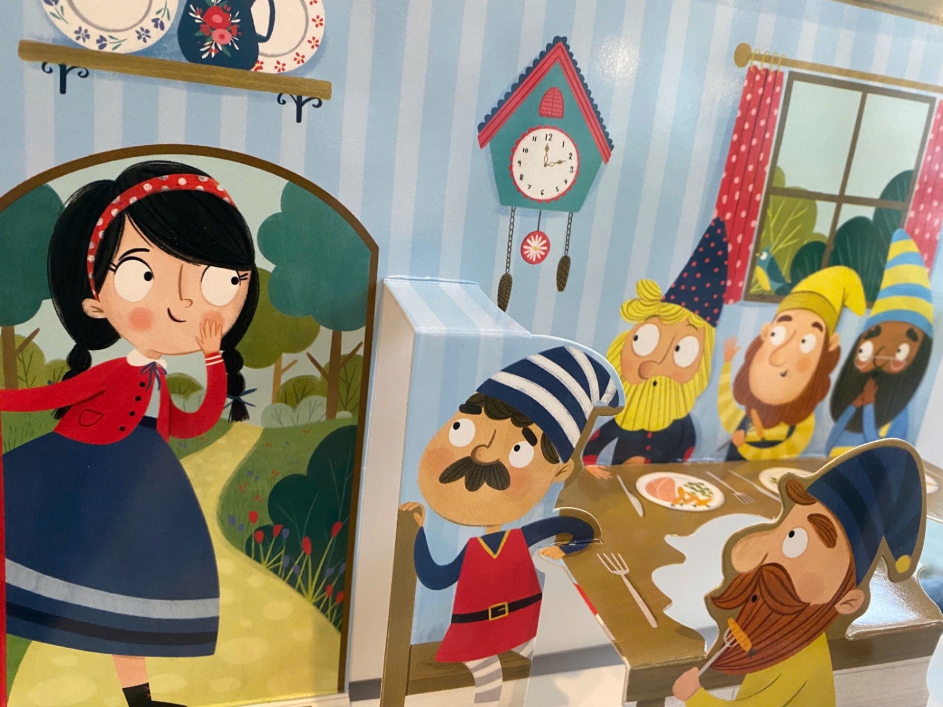 FAIRYTALES POP-UP SOUND BOOK: SNOW WHITE (North Parade)_thumbnail_5