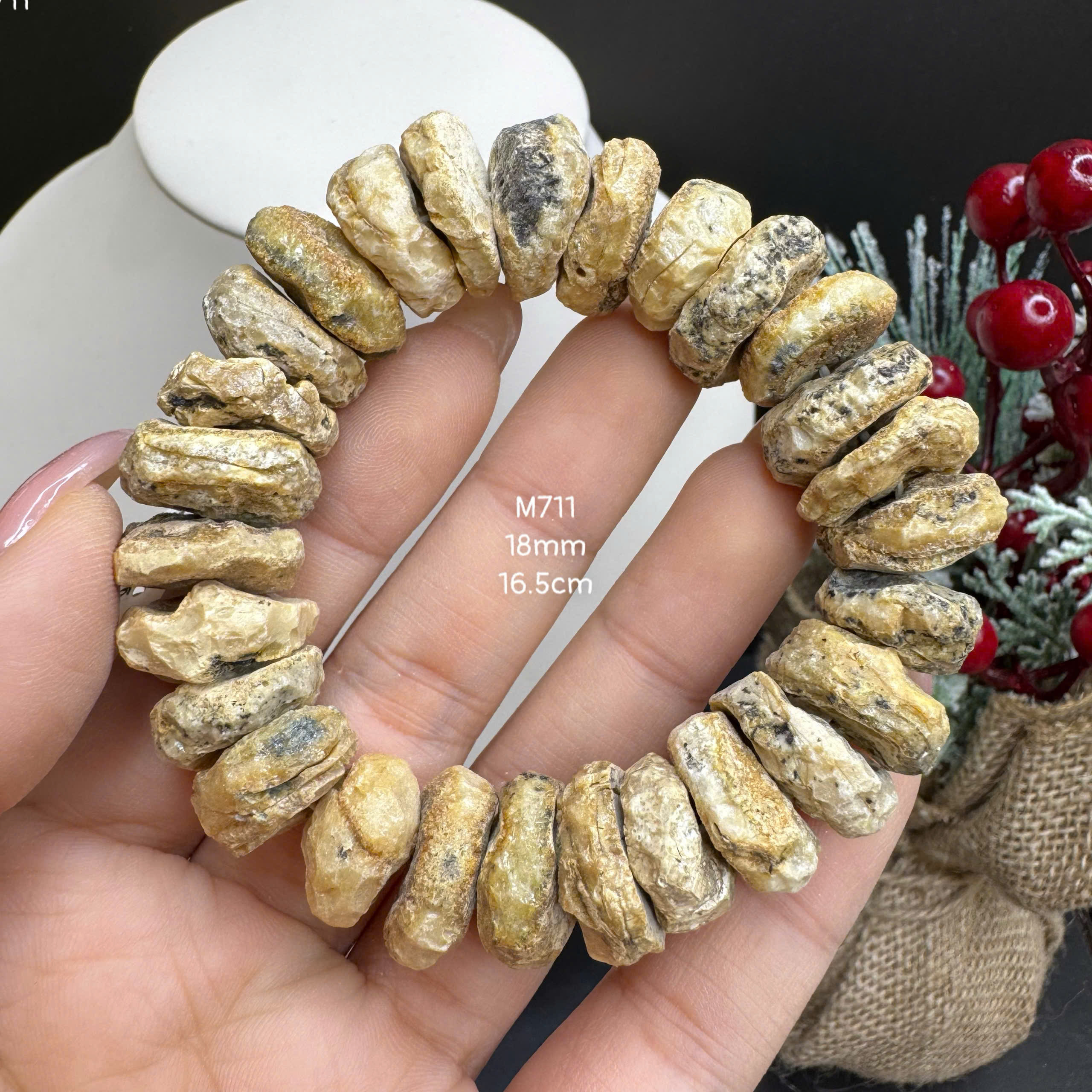 Lắc Tay Thô Mộc Sáp Bánh Xe - M711