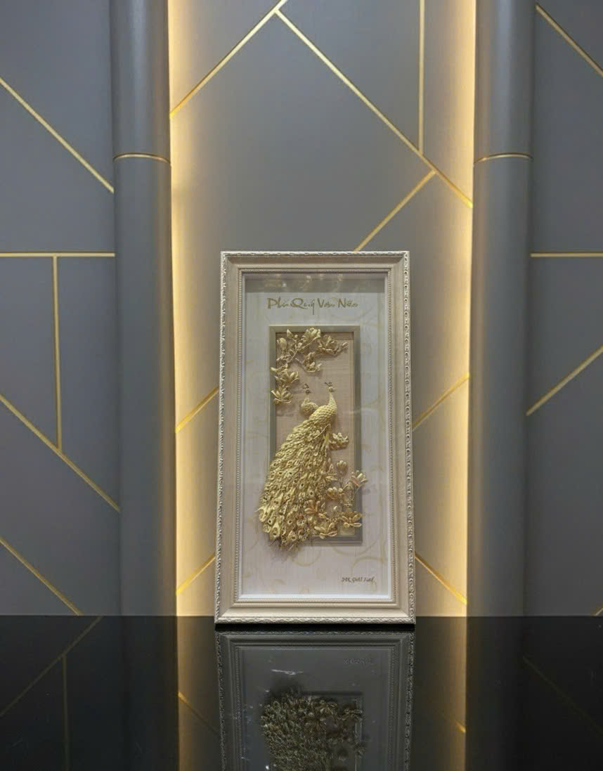 Tranh chim công phú quý vạn niên mạ vàng 24k 