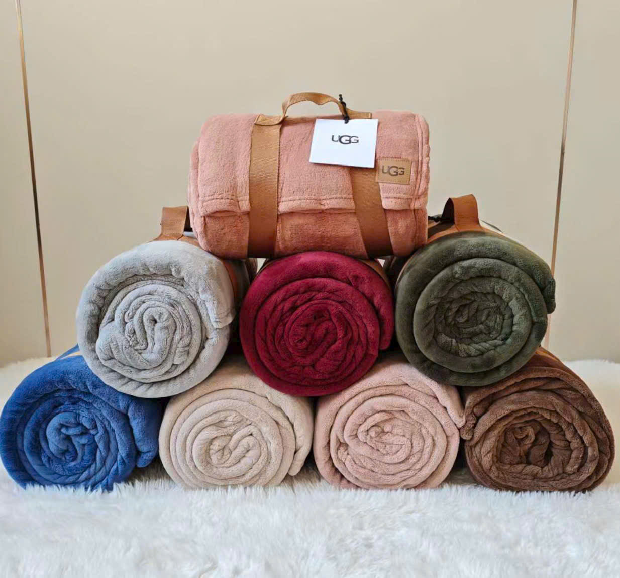 M2 CHAN LÔNG THỎ UGG_thumbnail_0