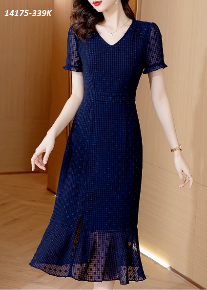 14175-Đầm đuôi cá tay ngắn cổ tim cách điệu (ren kẻ, lót)_thumbnail_2