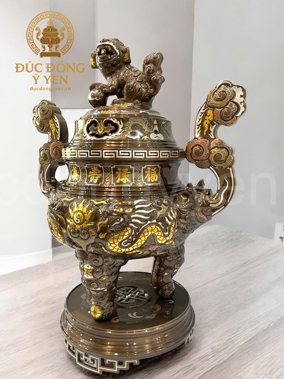 Bộ đồ thờ tam sự đỉnh nến rồng nổi khảm ngũ sắc cao cấp _thumbnail_2