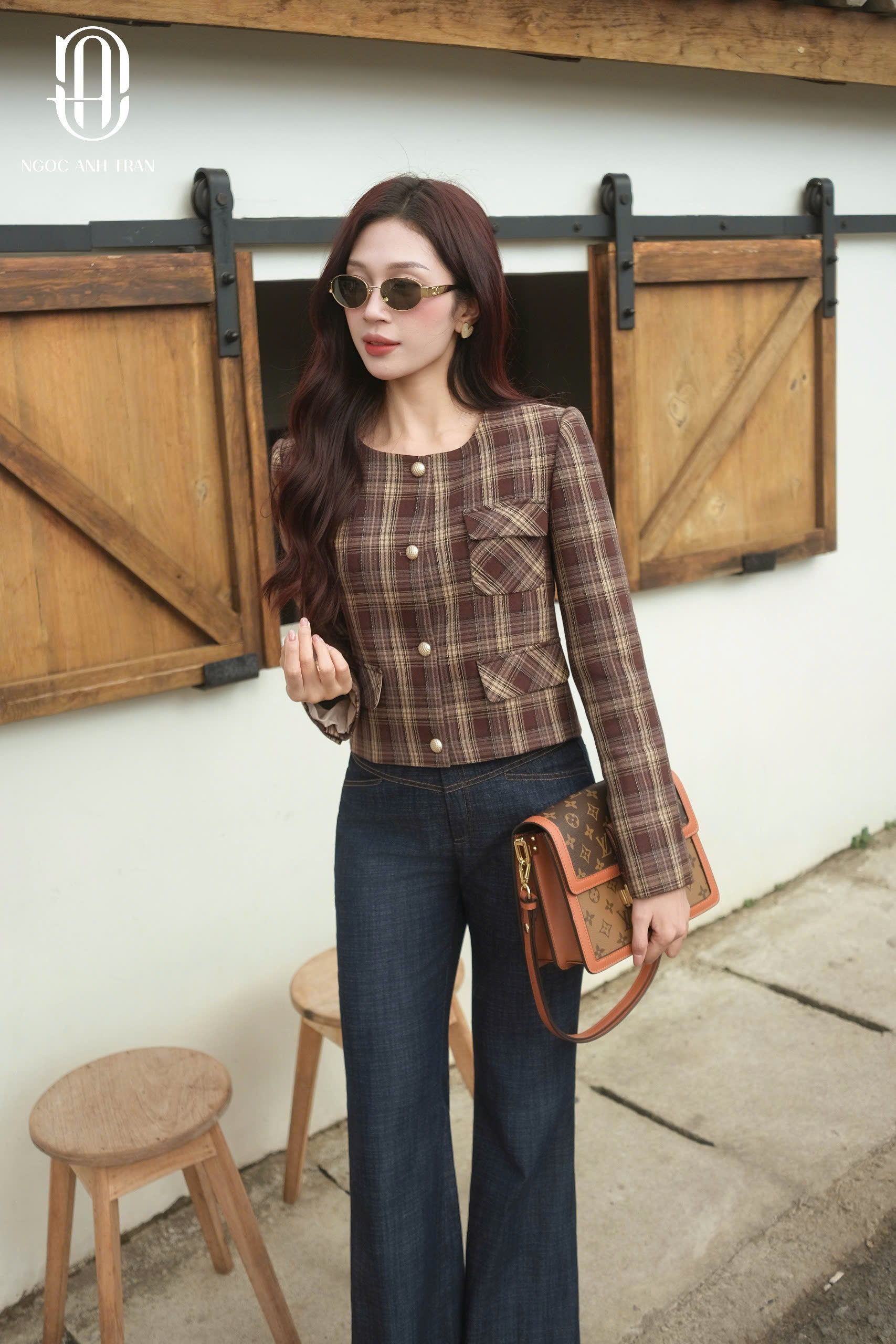 A256 - Áo lửng dài tay kẻ caro nâu_thumbnail_2