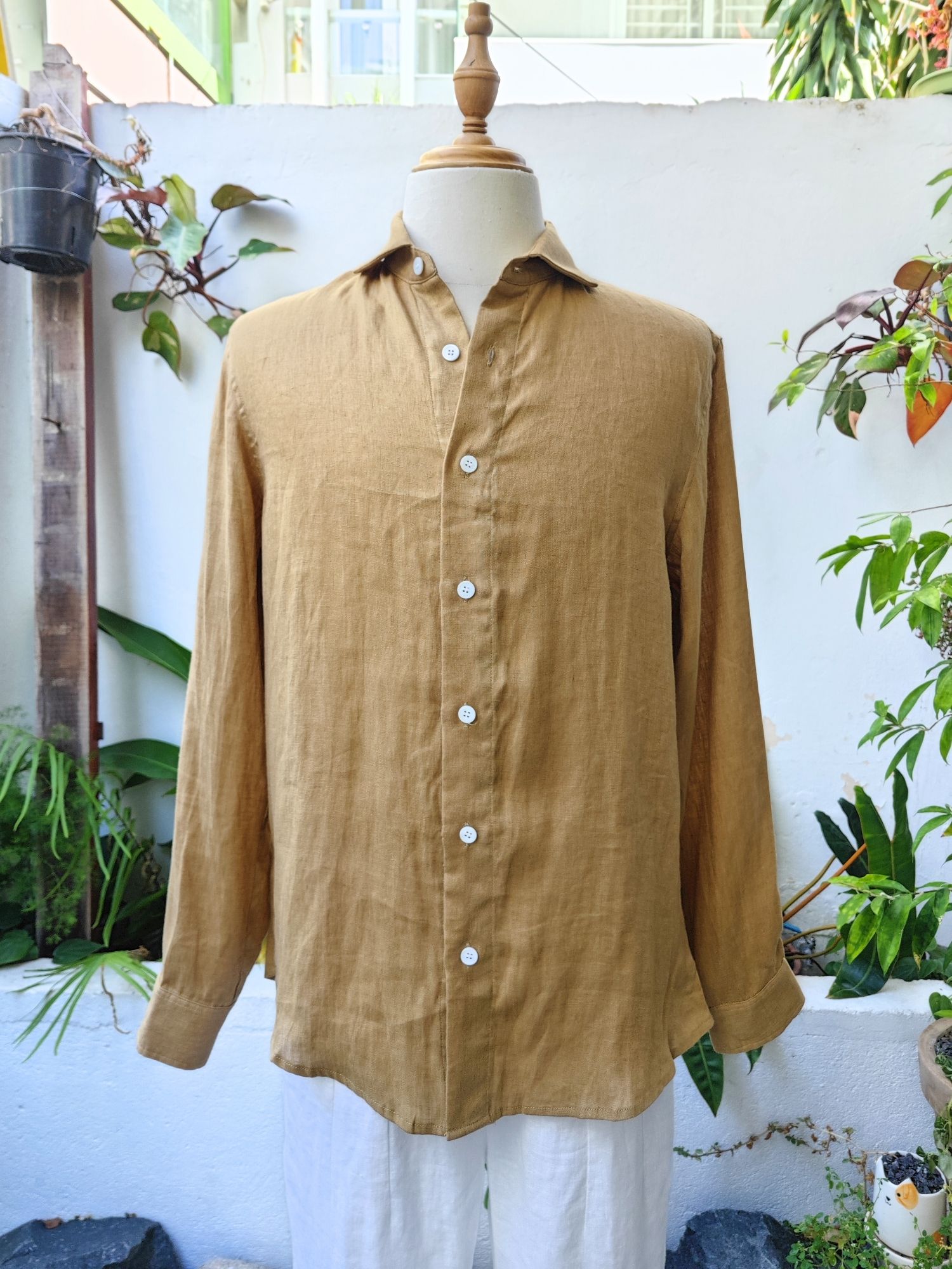 Sơ mi 100% linen tay dài cổ kiểu Ý