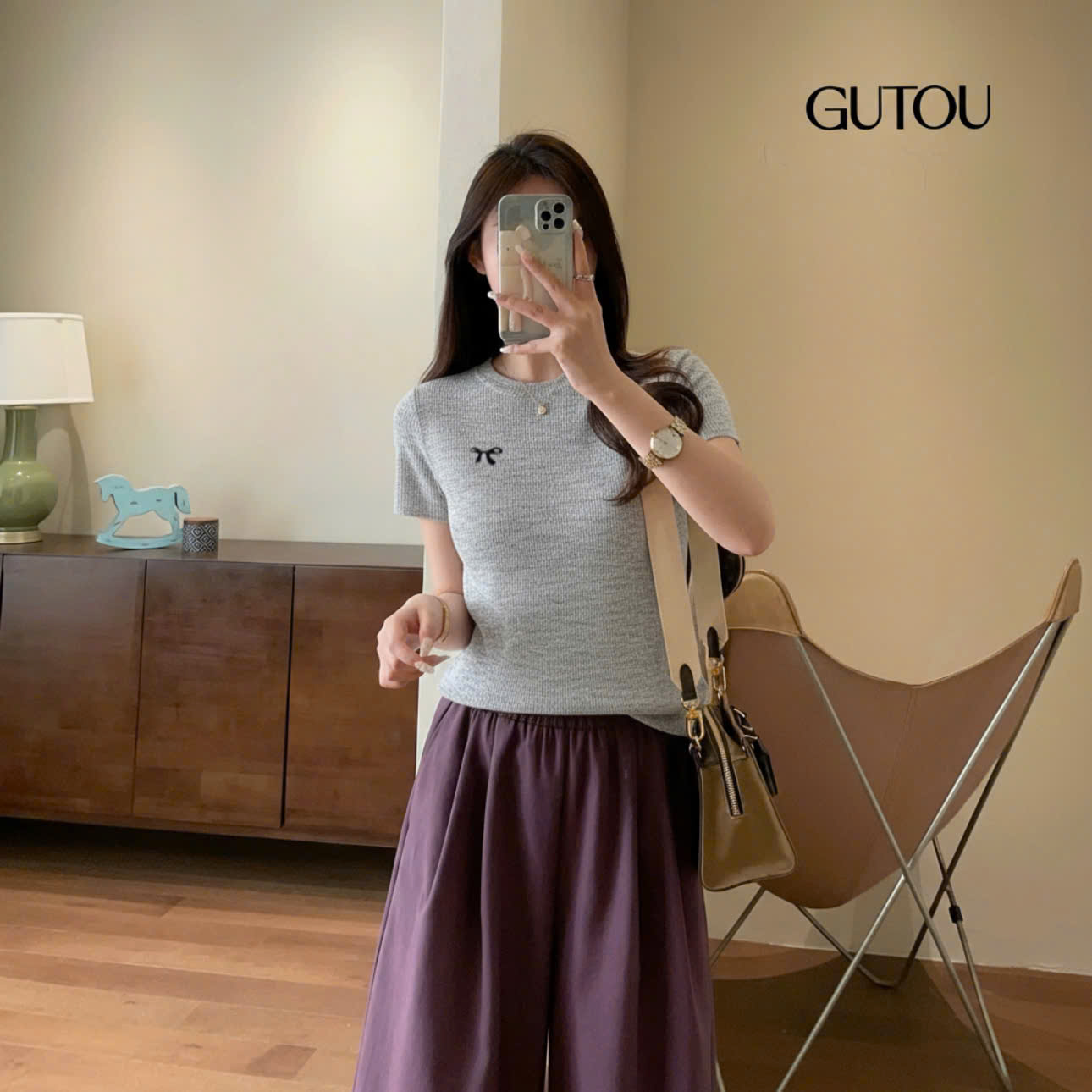 [ GUTOU ] Áo Thun Ôm Basic Thêu Nơ_thumbnail_5