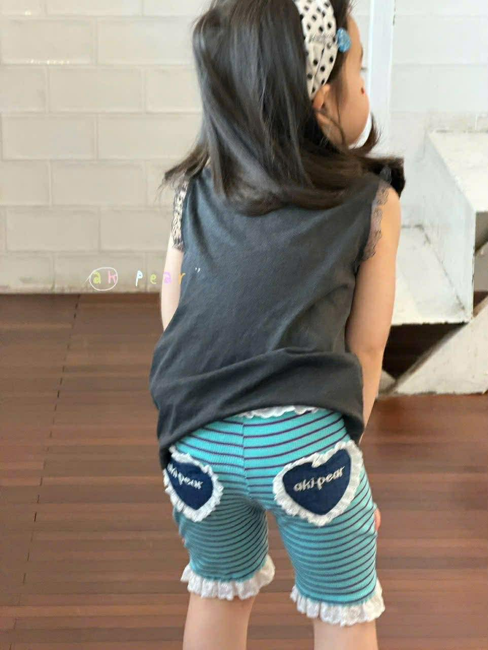 AK07 - Quần legging đùi kẻ xanh đen hãng AK Pear