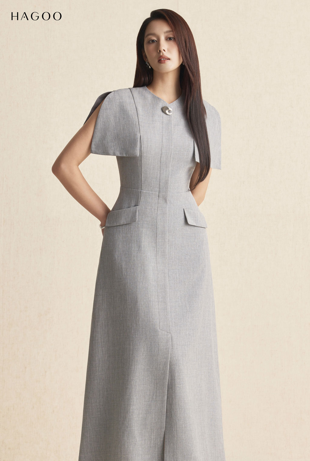 Váy cổ V vai xẻ HAGOO_thumbnail_3