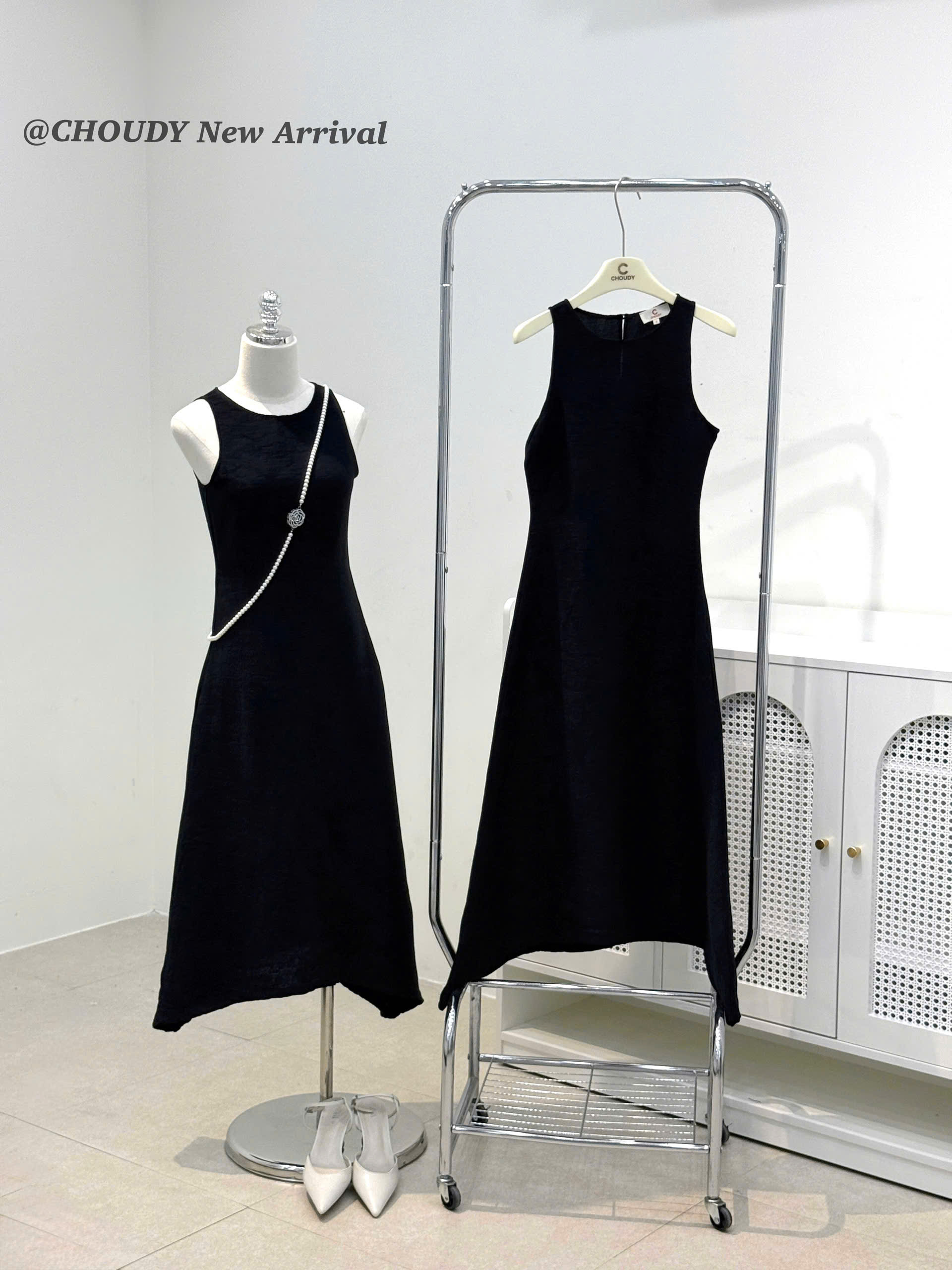 U660 ĐẦM ĐEN SUÔNG_thumbnail_1